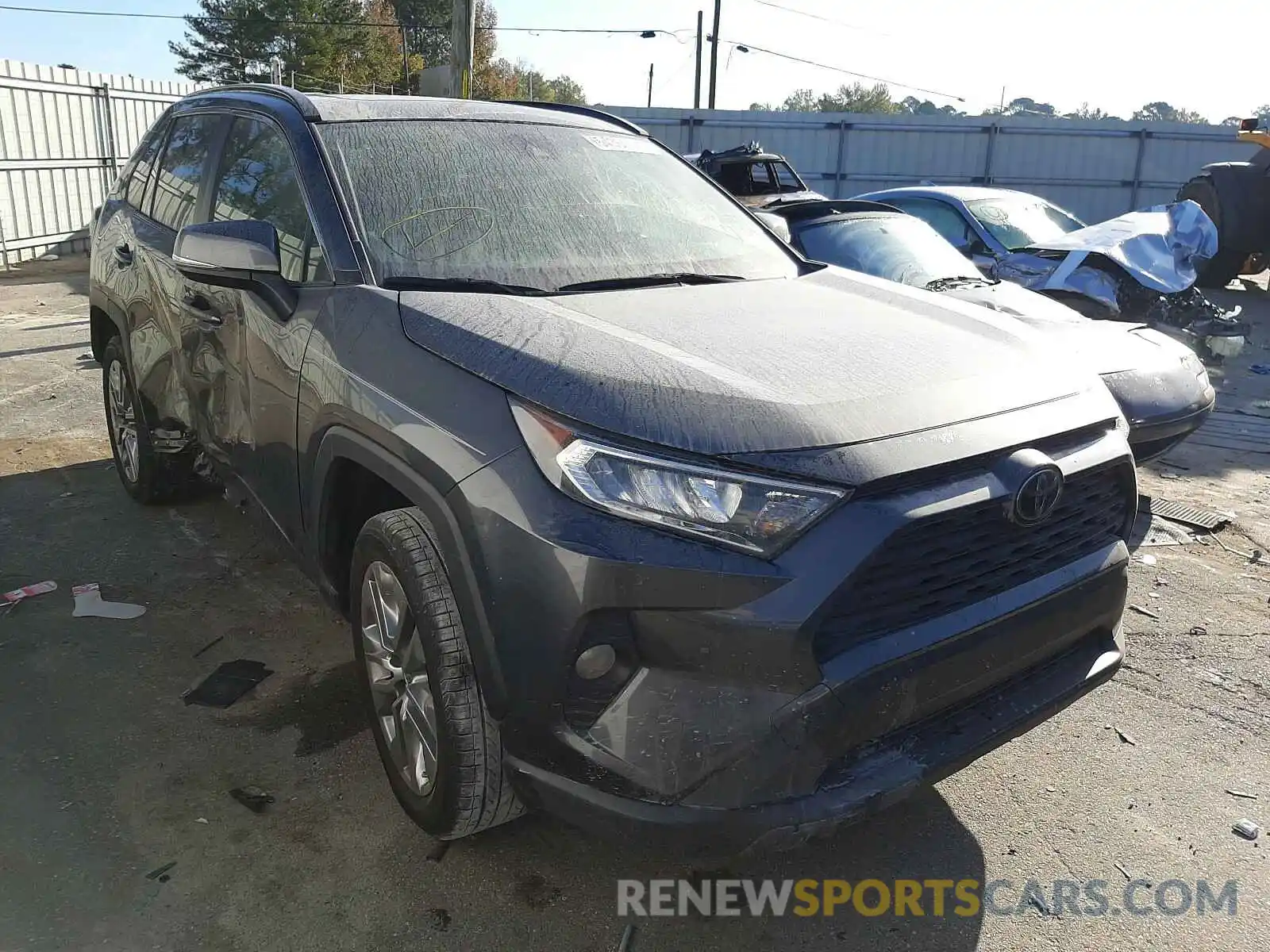 1 Photograph of a damaged car JTMC1RFV0KD039426 TOYOTA RAV4 2019