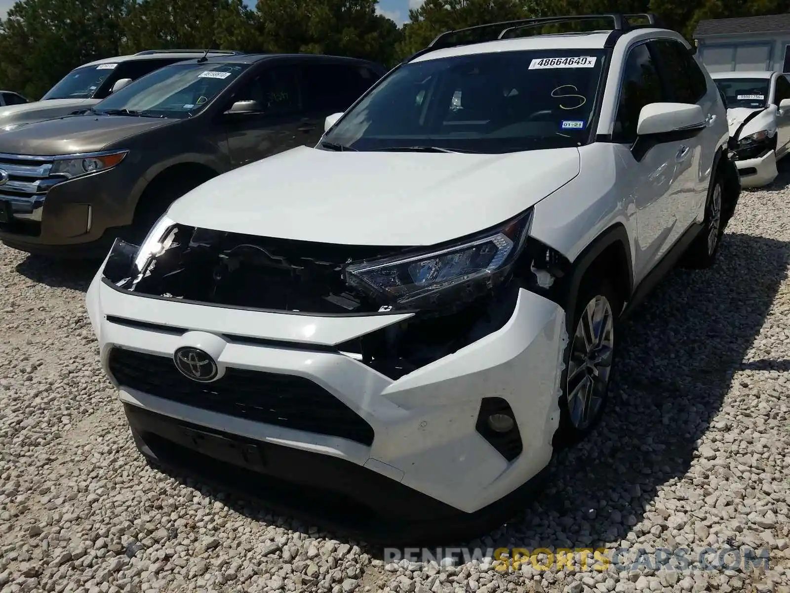 2 Photograph of a damaged car JTMC1RFV0KD501872 TOYOTA RAV4 2019