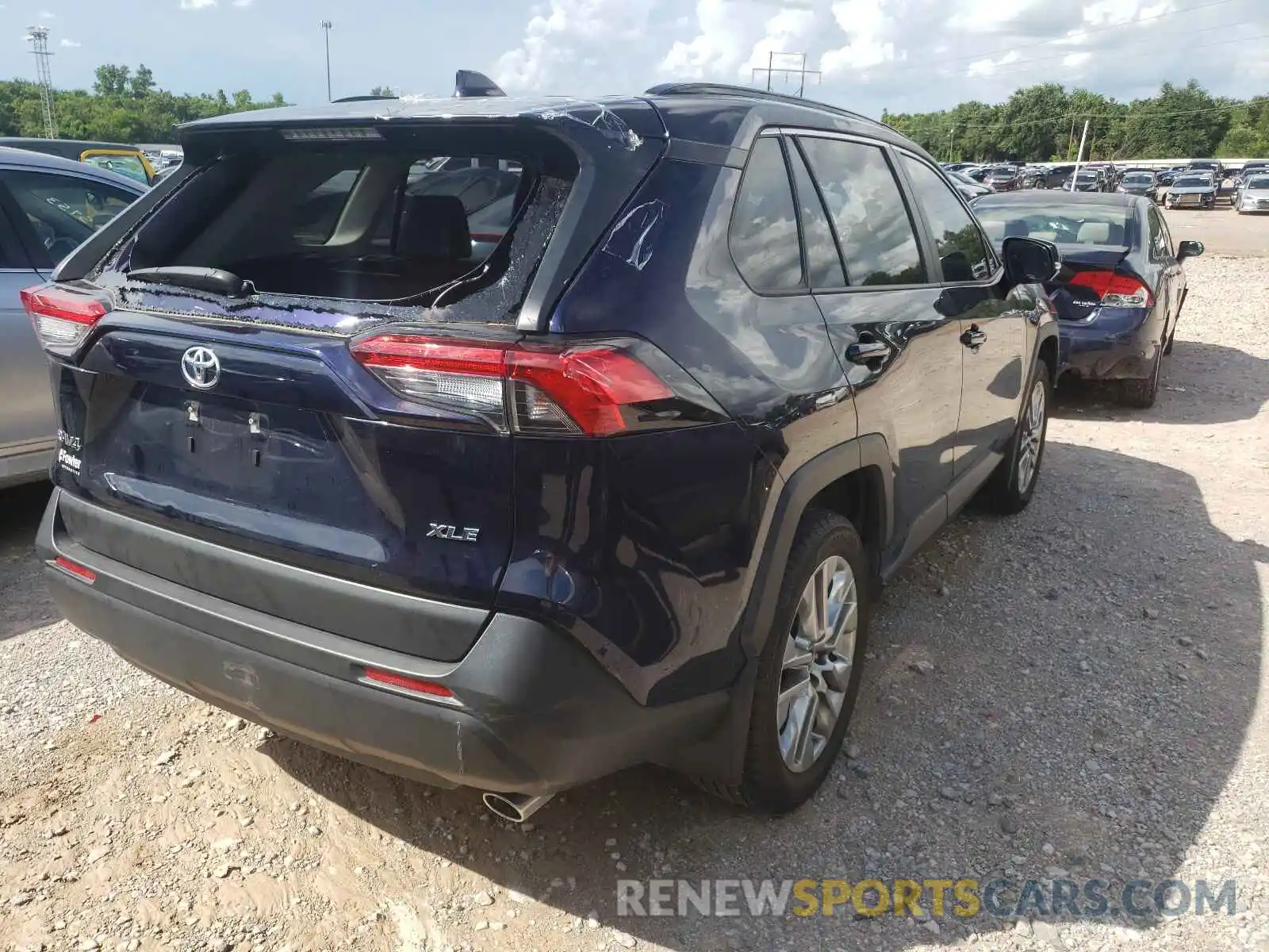 4 Photograph of a damaged car JTMC1RFV0KD504416 TOYOTA RAV4 2019