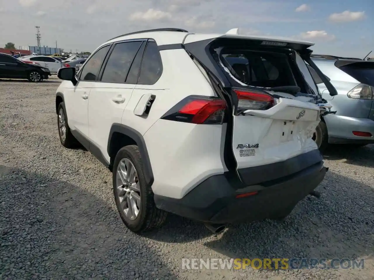 3 Photograph of a damaged car JTMC1RFV0KD514847 TOYOTA RAV4 2019