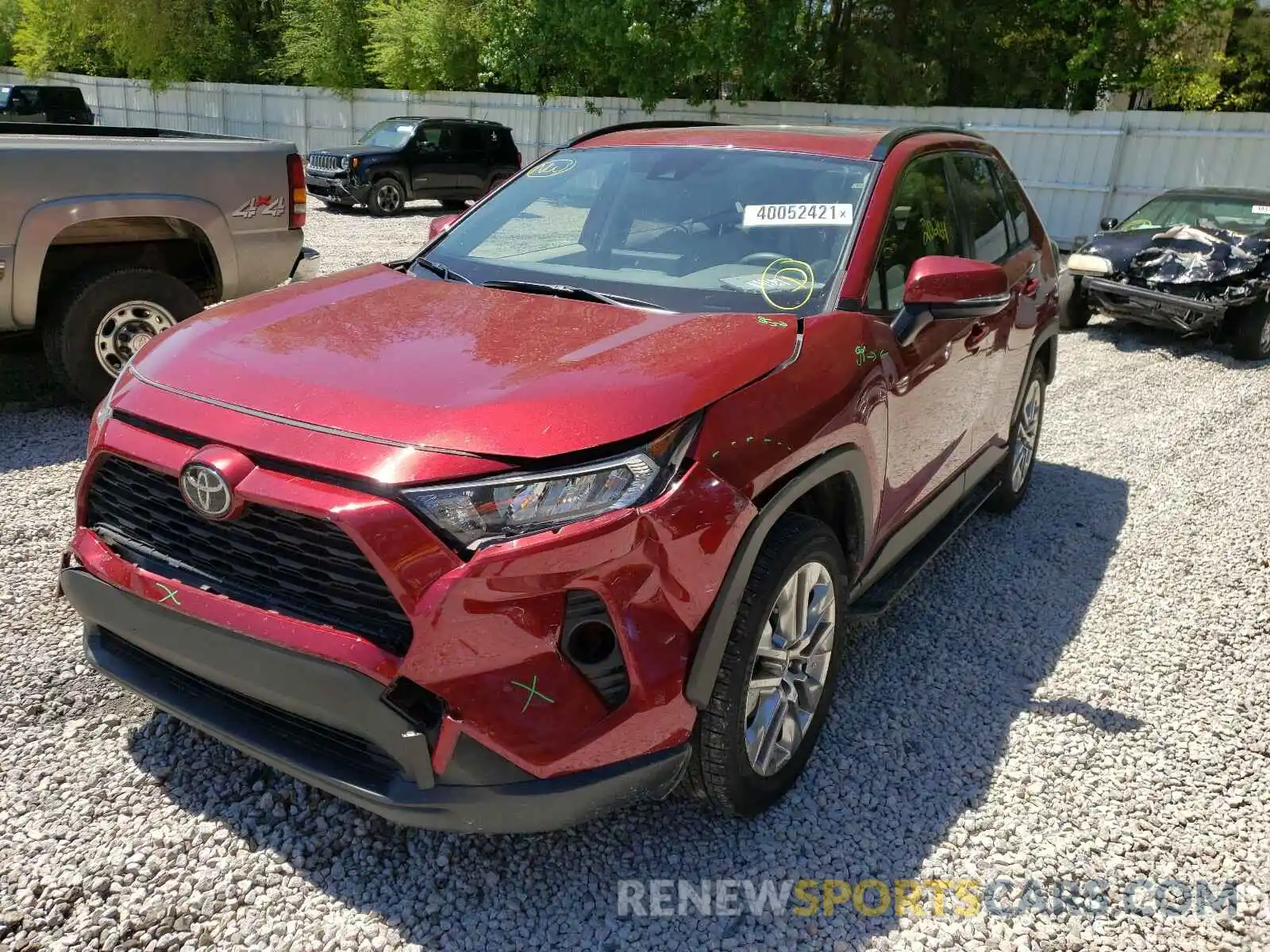 2 Photograph of a damaged car JTMC1RFV0KJ016519 TOYOTA RAV4 2019