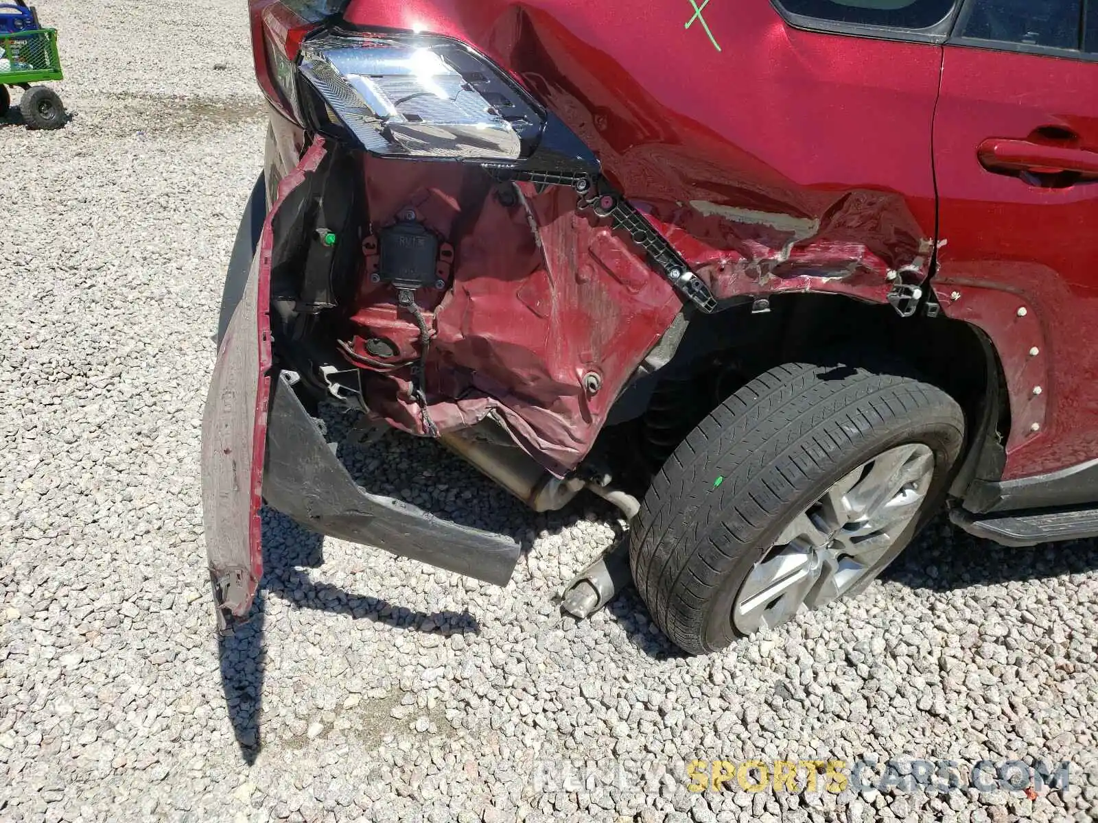 9 Photograph of a damaged car JTMC1RFV0KJ016519 TOYOTA RAV4 2019