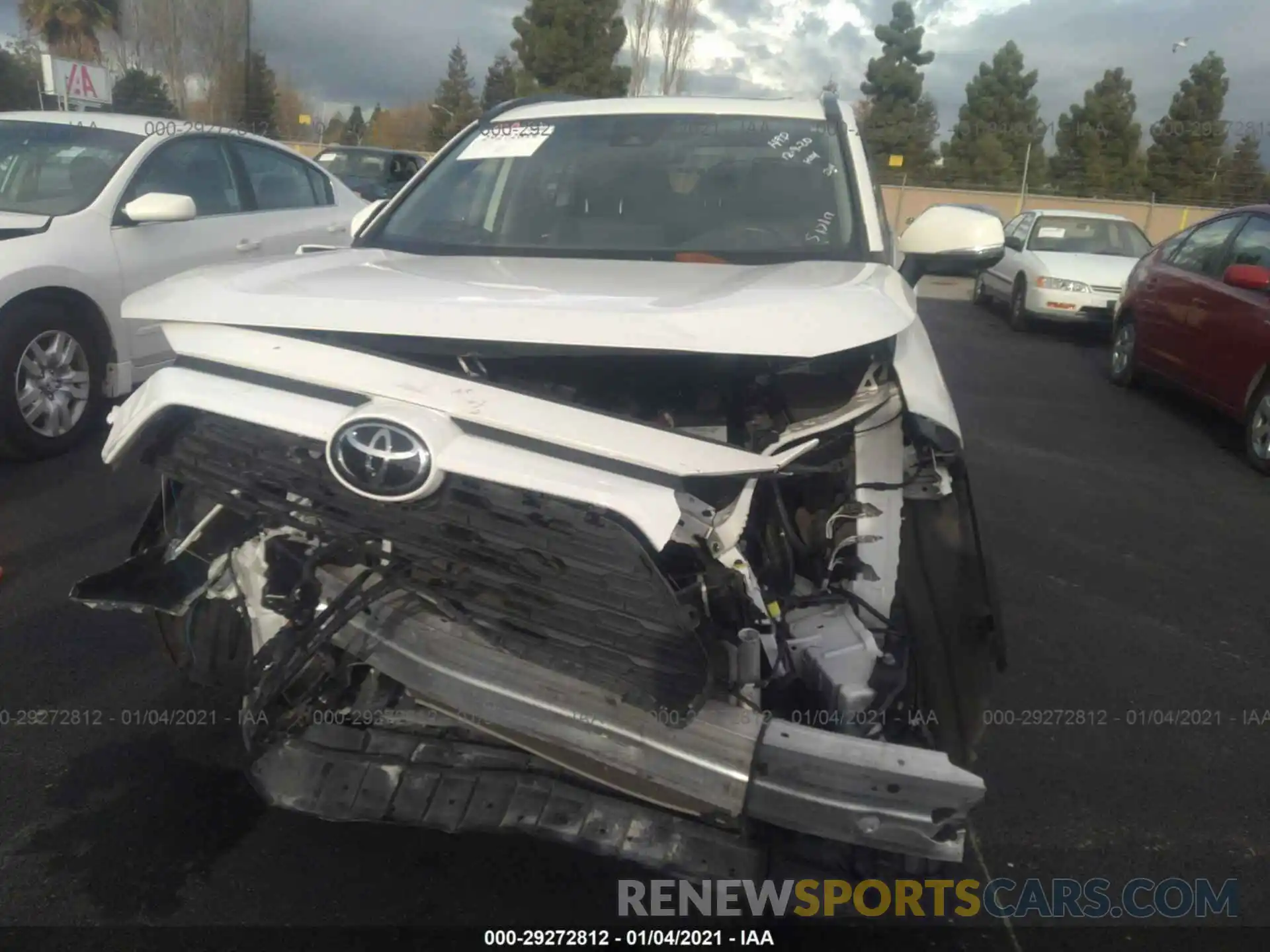 6 Photograph of a damaged car JTMC1RFV1KD002515 TOYOTA RAV4 2019