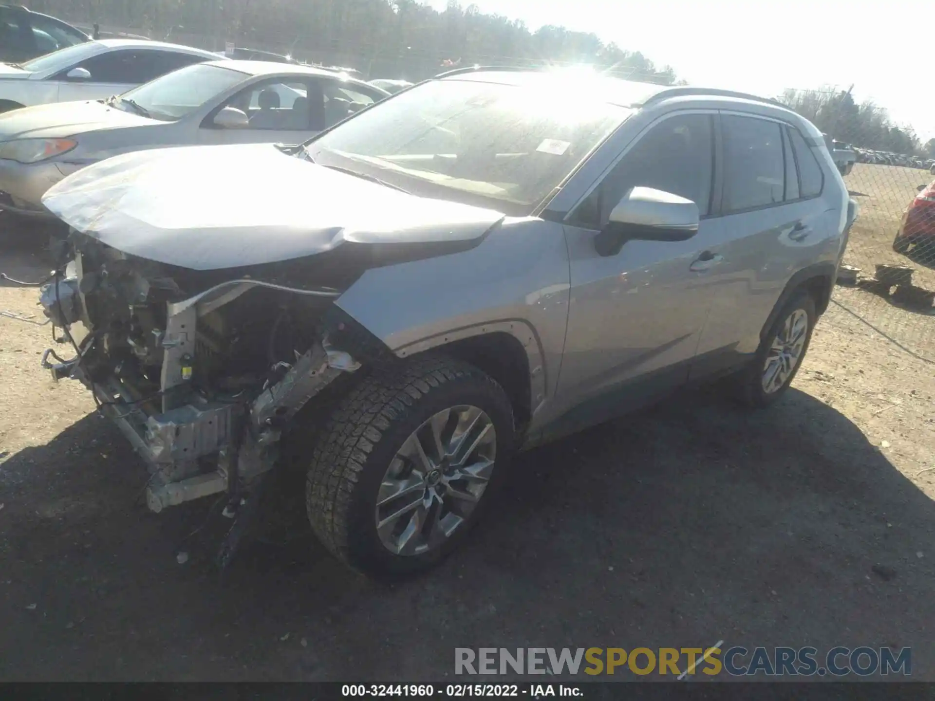 2 Photograph of a damaged car JTMC1RFV1KD010128 TOYOTA RAV4 2019