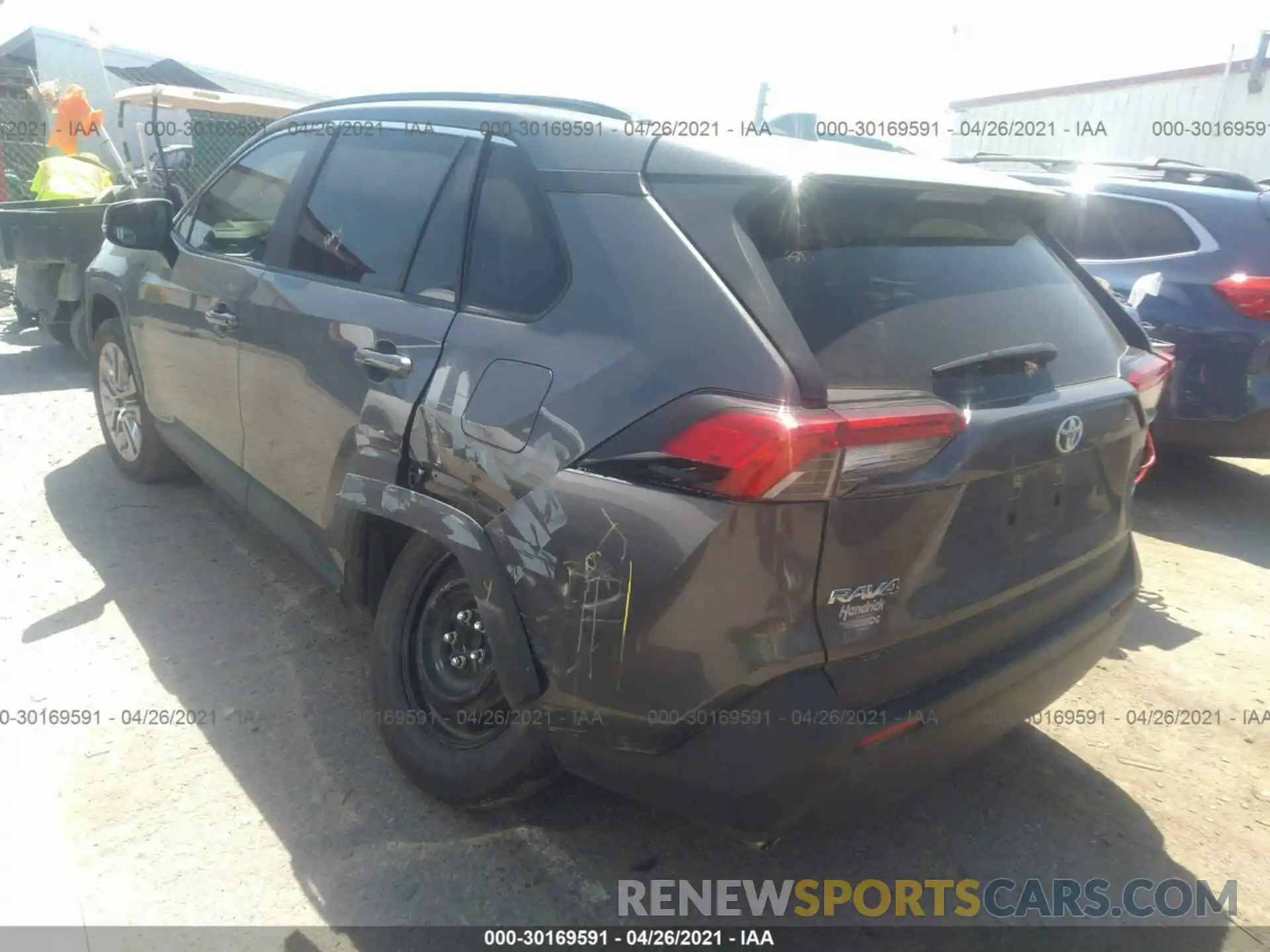 3 Photograph of a damaged car JTMC1RFV1KD015023 TOYOTA RAV4 2019