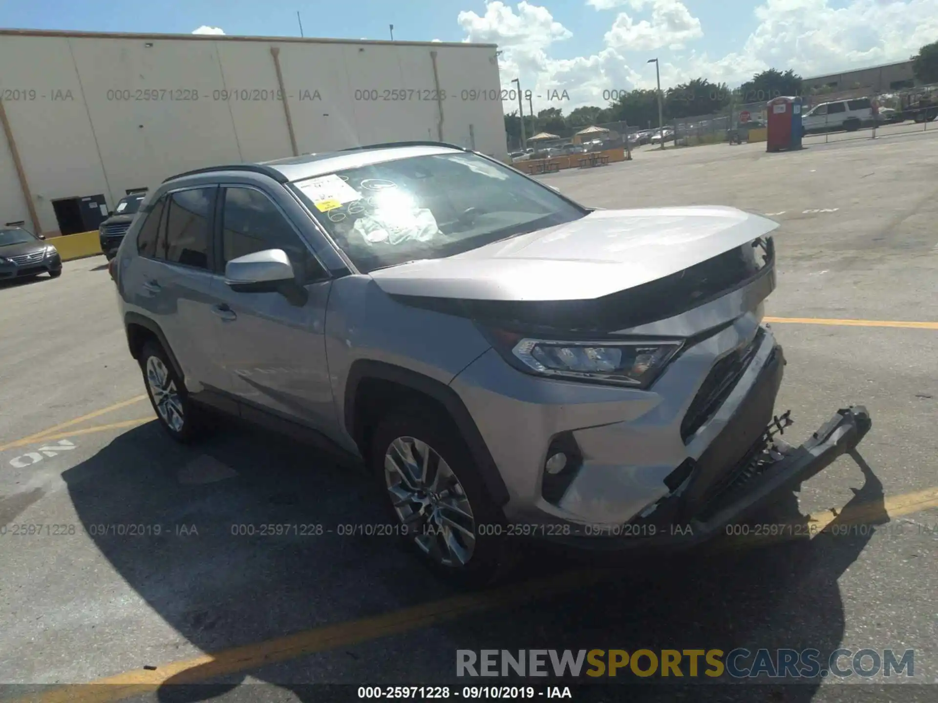 1 Photograph of a damaged car JTMC1RFV1KD016608 TOYOTA RAV4 2019