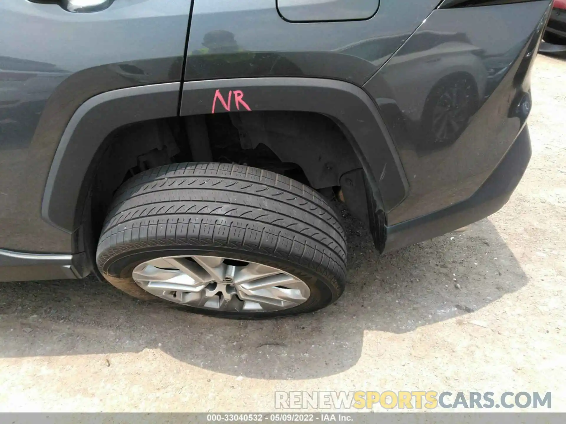 13 Photograph of a damaged car JTMC1RFV1KD037068 TOYOTA RAV4 2019