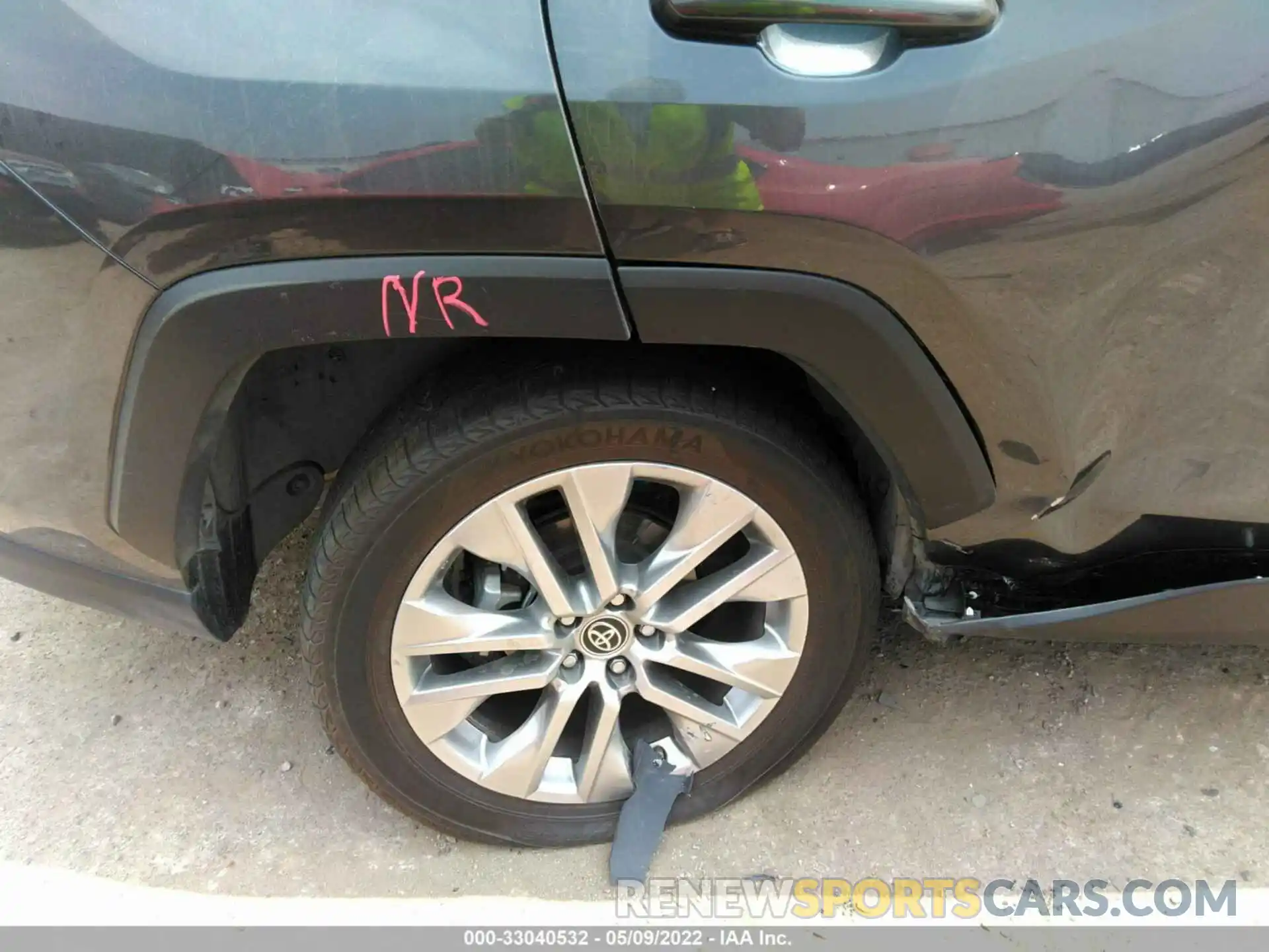 15 Photograph of a damaged car JTMC1RFV1KD037068 TOYOTA RAV4 2019