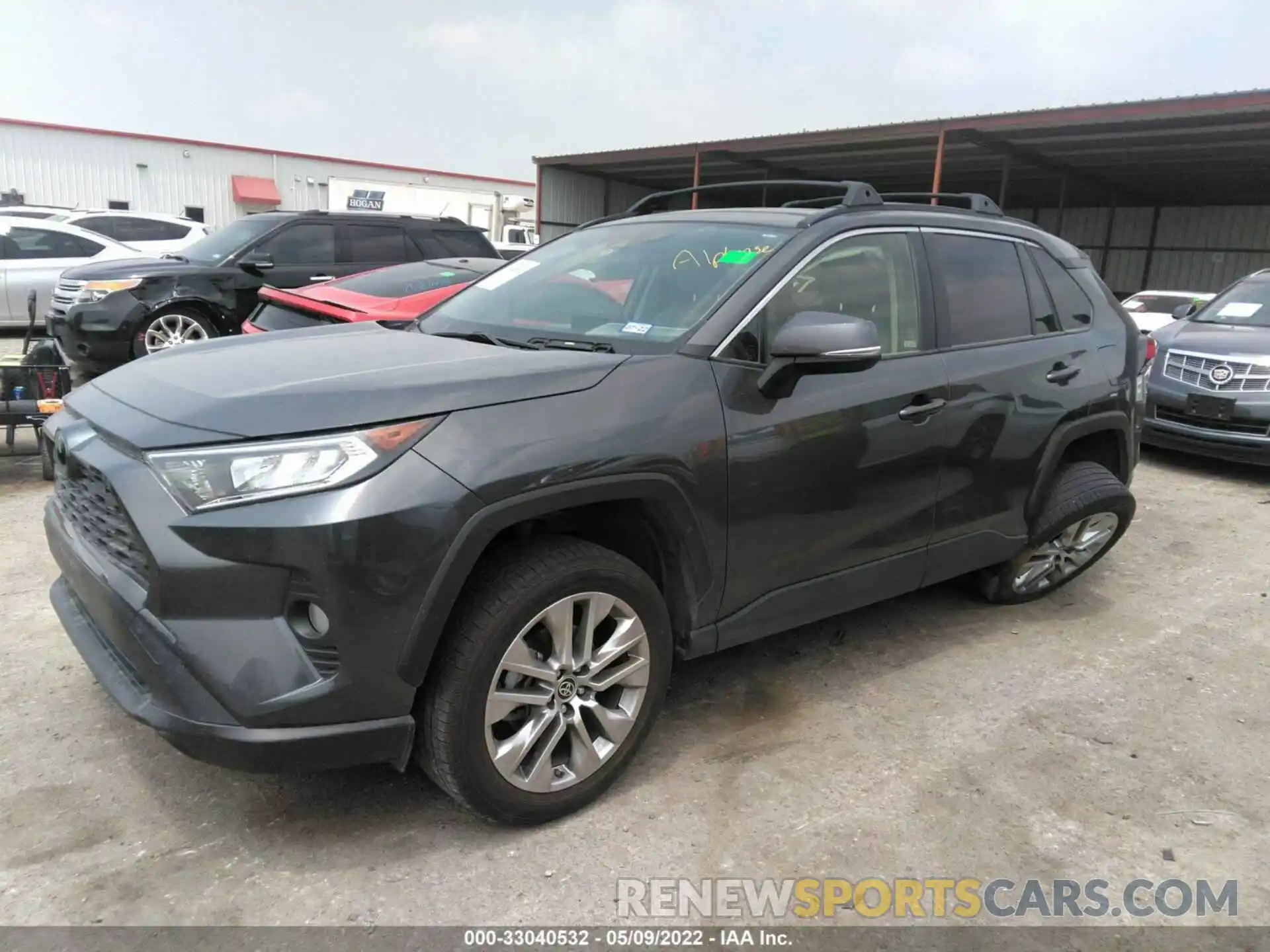 2 Photograph of a damaged car JTMC1RFV1KD037068 TOYOTA RAV4 2019