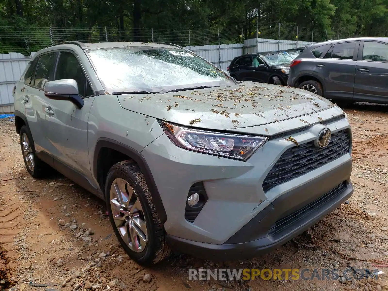 1 Photograph of a damaged car JTMC1RFV1KD512508 TOYOTA RAV4 2019