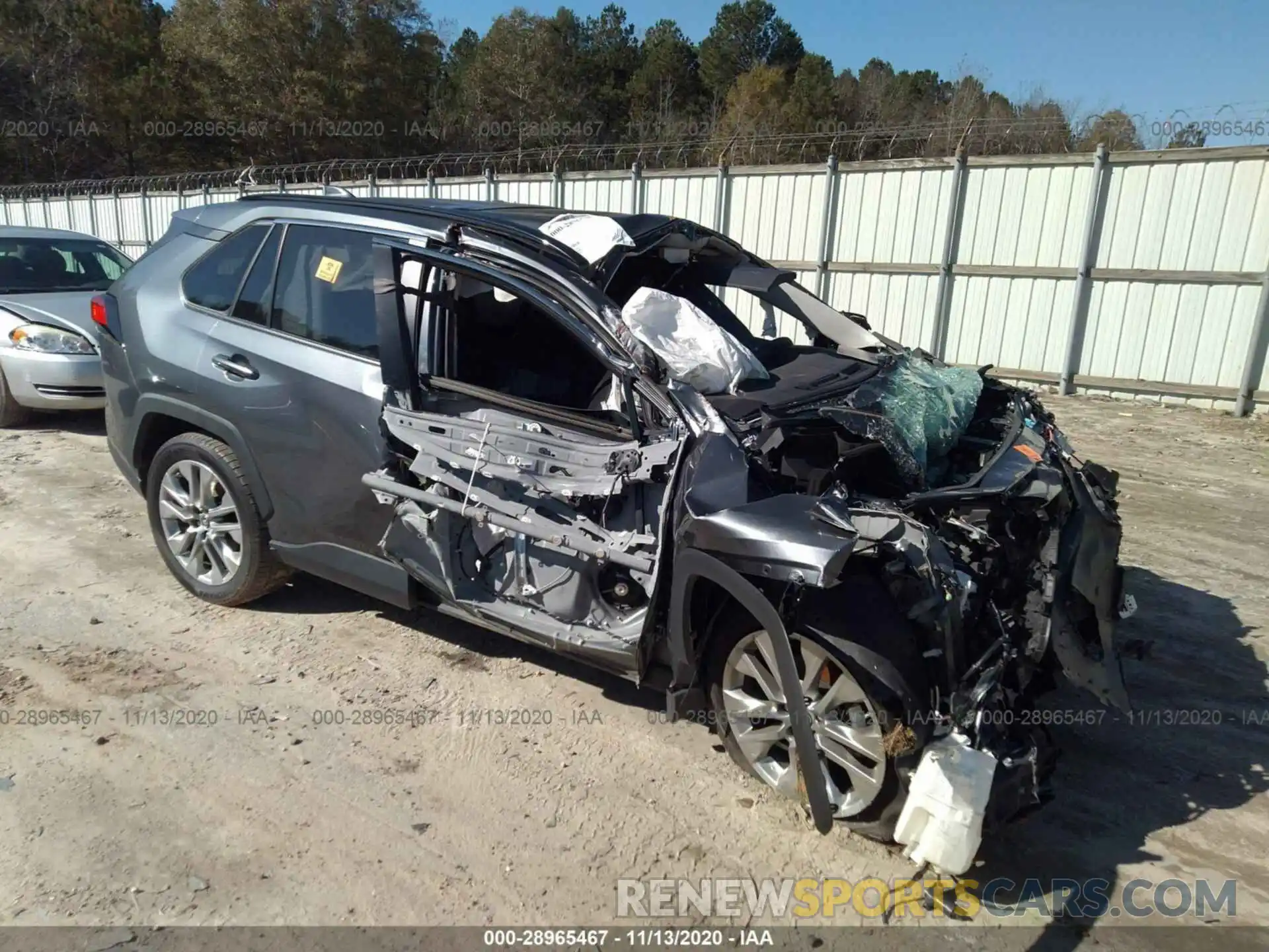 1 Photograph of a damaged car JTMC1RFV1KD514629 TOYOTA RAV4 2019