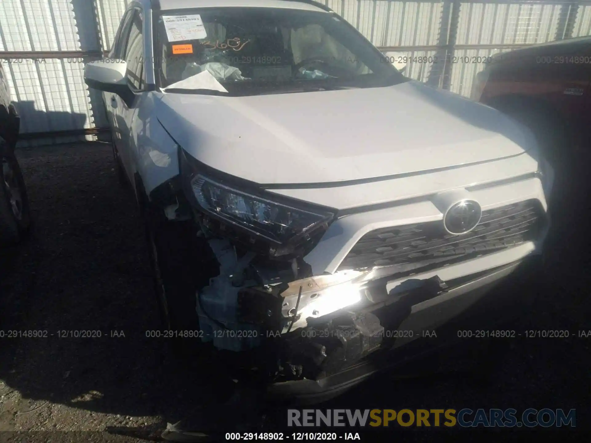 6 Photograph of a damaged car JTMC1RFV1KJ005416 TOYOTA RAV4 2019