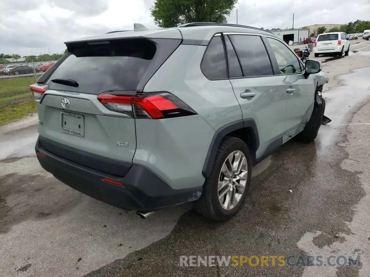 4 Photograph of a damaged car JTMC1RFV2KD008050 TOYOTA RAV4 2019