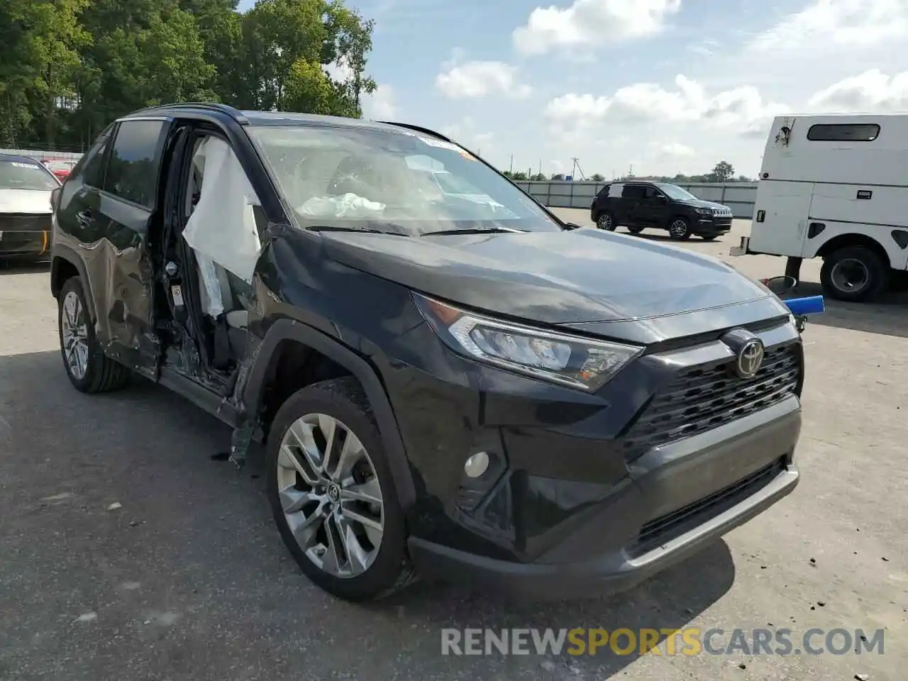 1 Photograph of a damaged car JTMC1RFV2KD512324 TOYOTA RAV4 2019