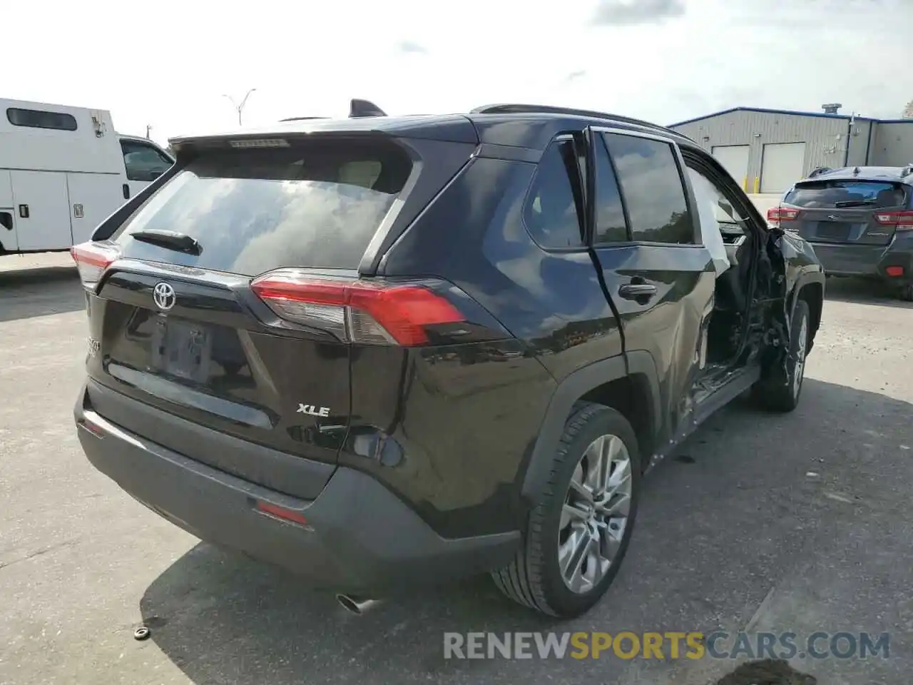 4 Photograph of a damaged car JTMC1RFV2KD512324 TOYOTA RAV4 2019