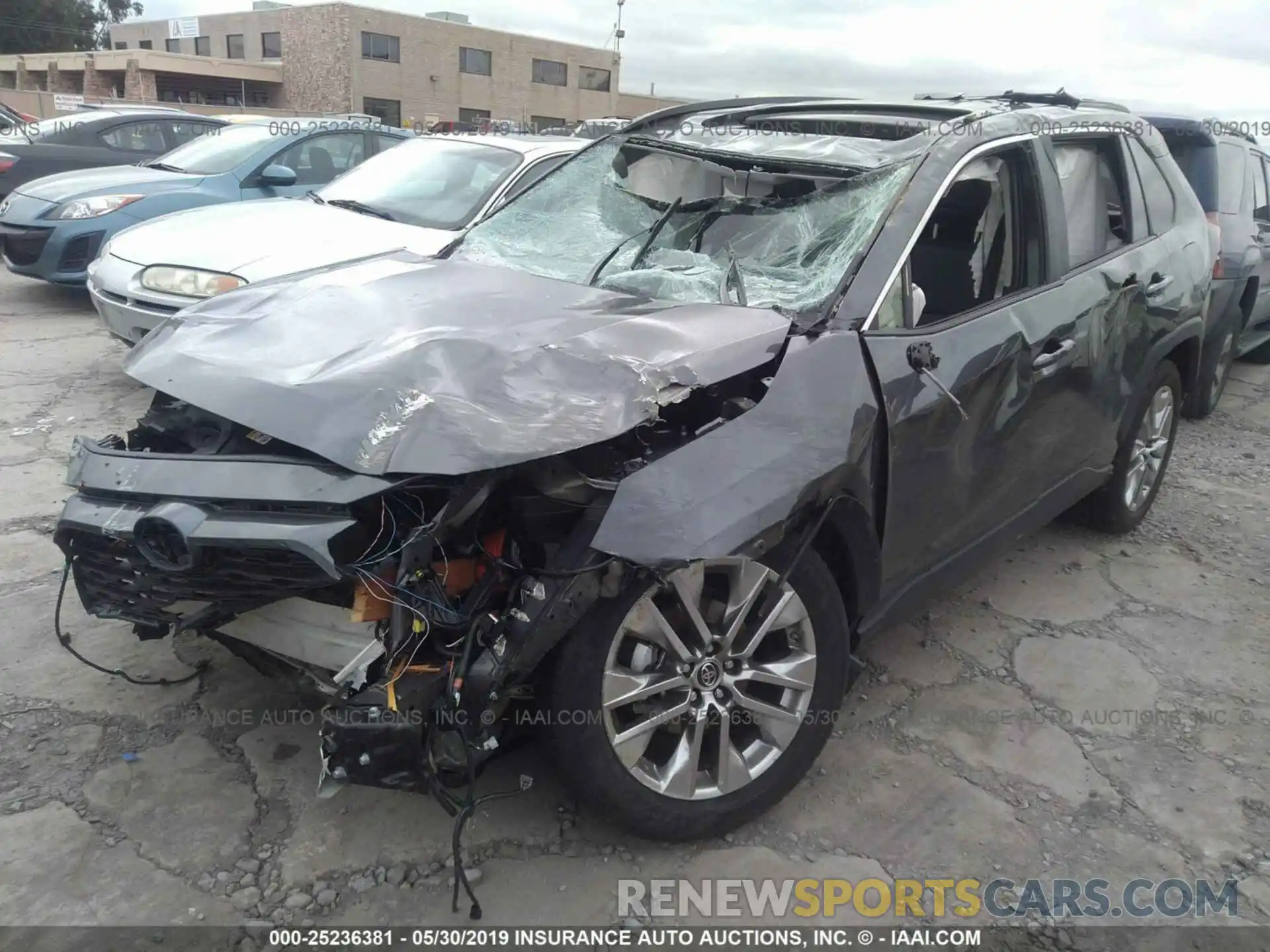 2 Photograph of a damaged car JTMC1RFV3KD003312 TOYOTA RAV4 2019