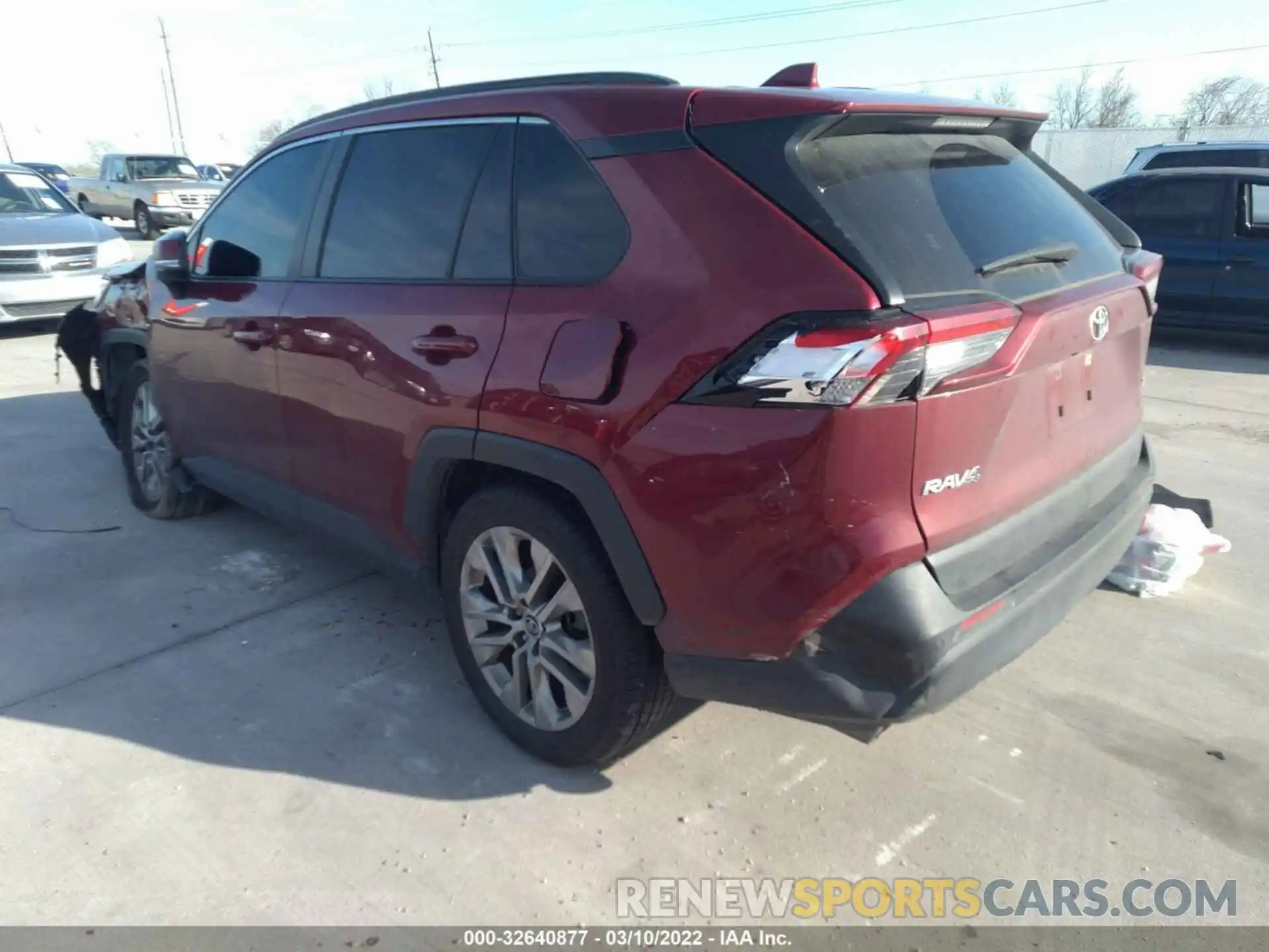 3 Photograph of a damaged car JTMC1RFV3KD003536 TOYOTA RAV4 2019