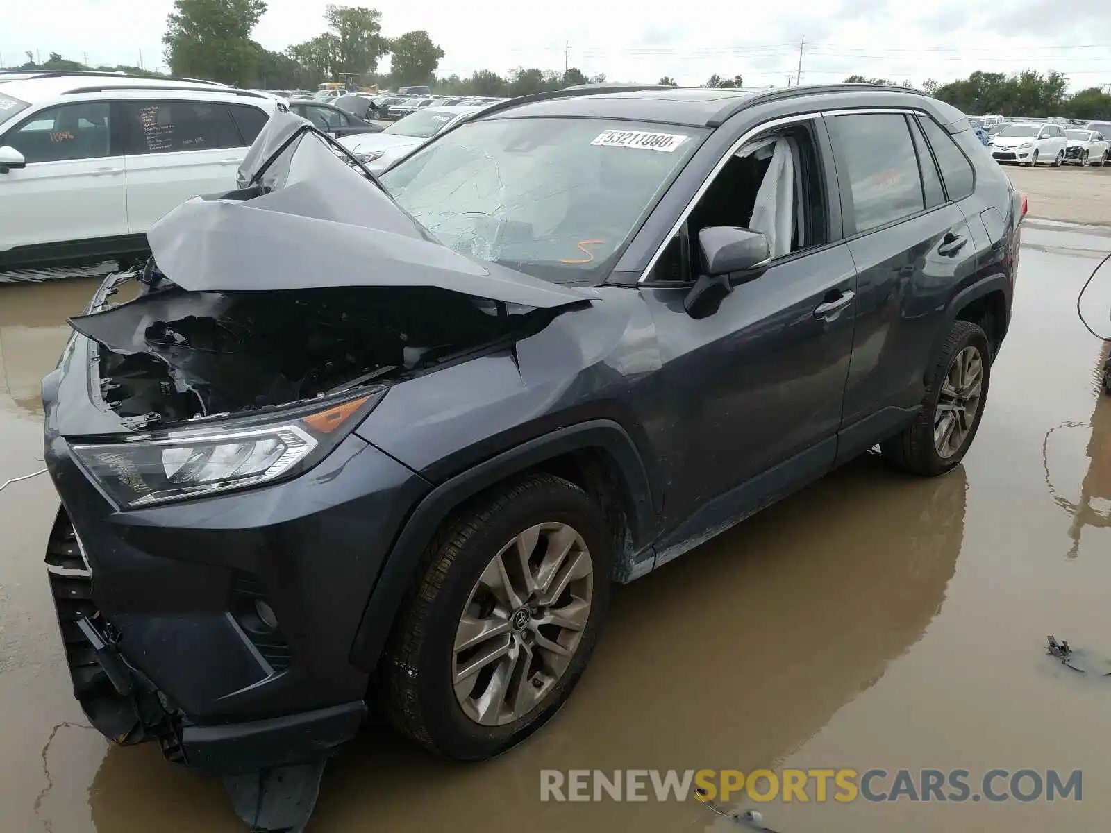 2 Photograph of a damaged car JTMC1RFV3KD008915 TOYOTA RAV4 2019