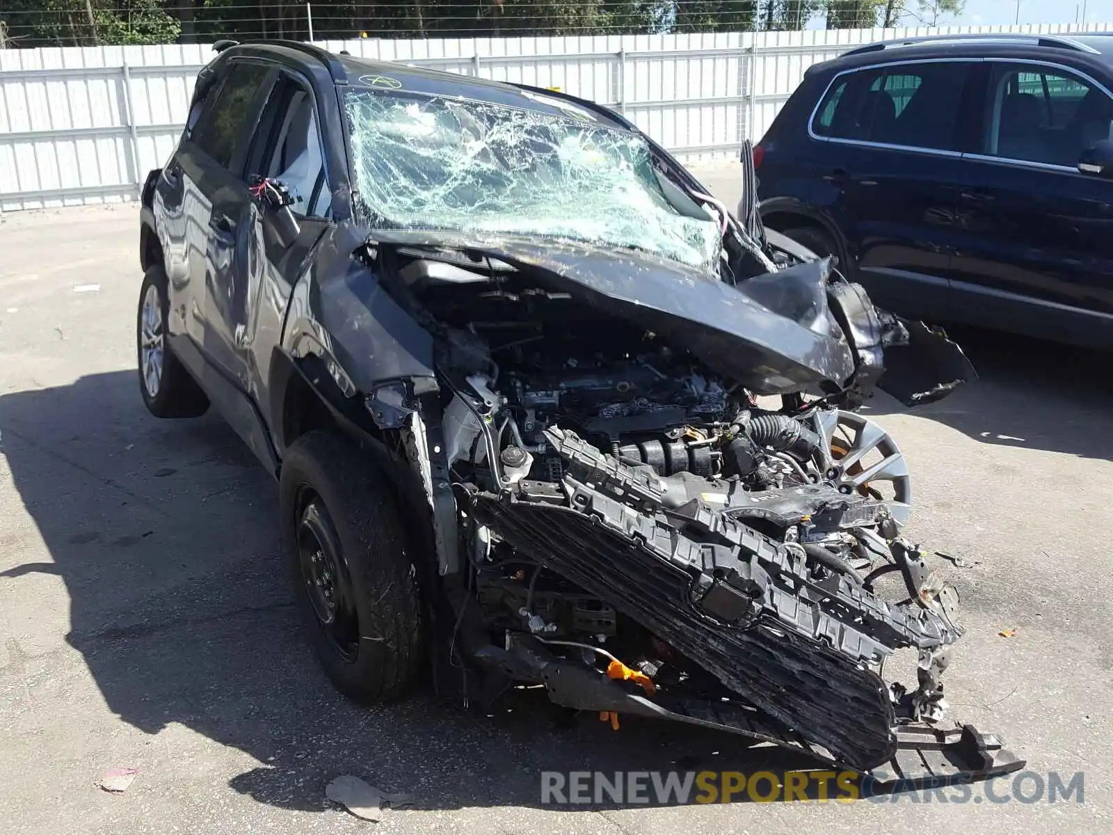 1 Photograph of a damaged car JTMC1RFV3KD012866 TOYOTA RAV4 2019