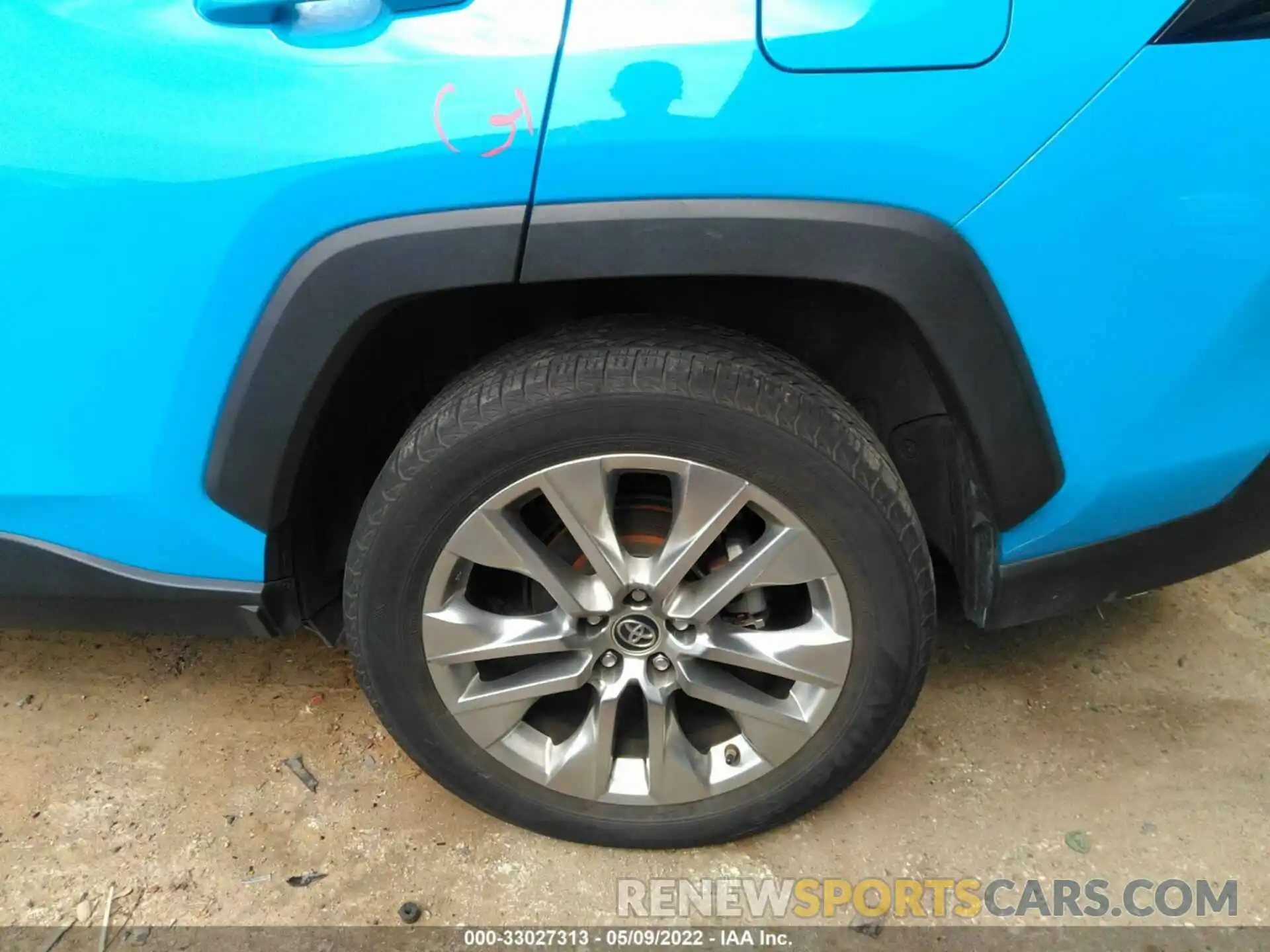 14 Photograph of a damaged car JTMC1RFV3KD022443 TOYOTA RAV4 2019