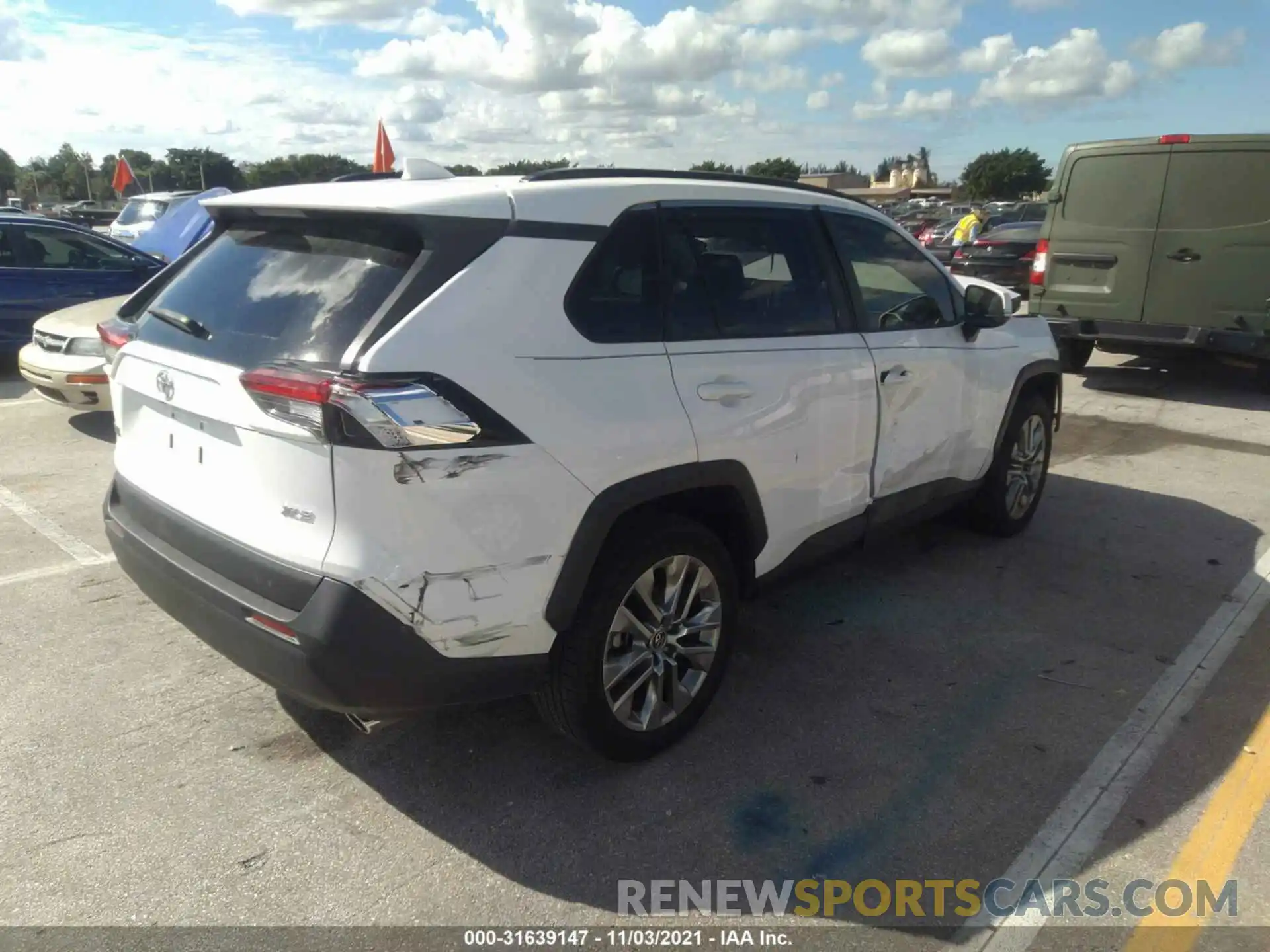 4 Photograph of a damaged car JTMC1RFV3KD505351 TOYOTA RAV4 2019