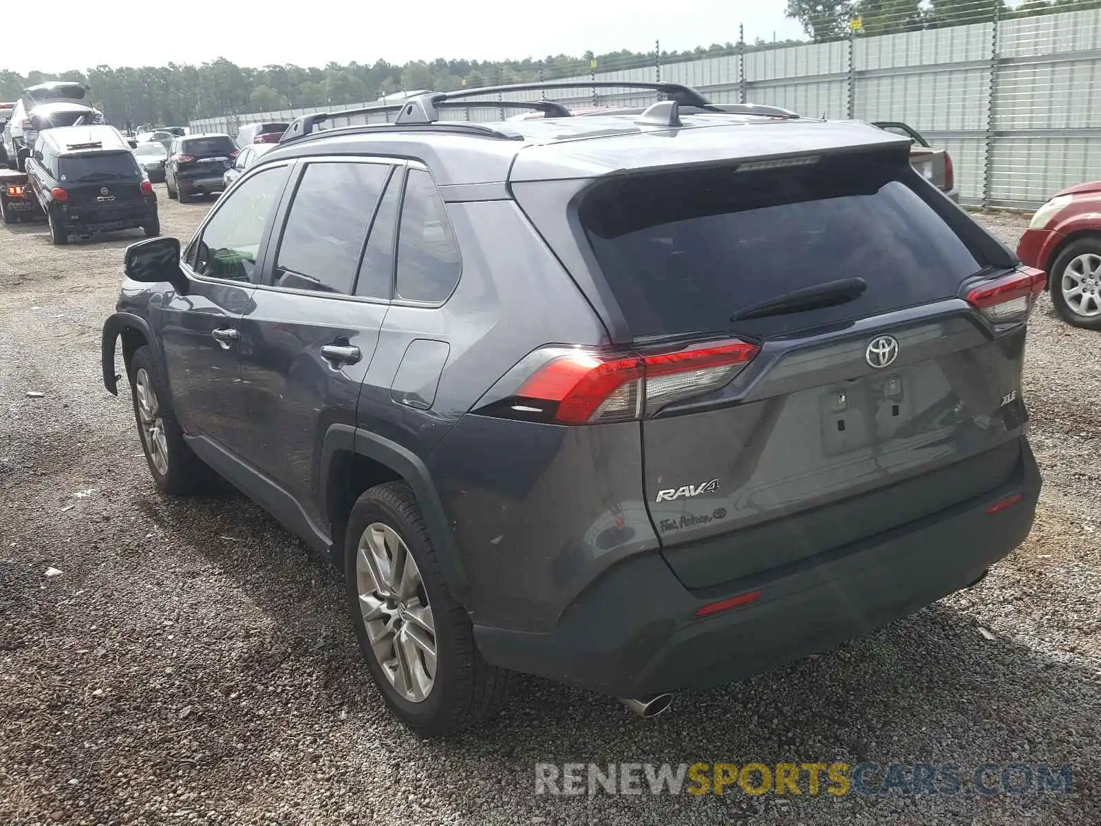 3 Photograph of a damaged car JTMC1RFV3KD509917 TOYOTA RAV4 2019