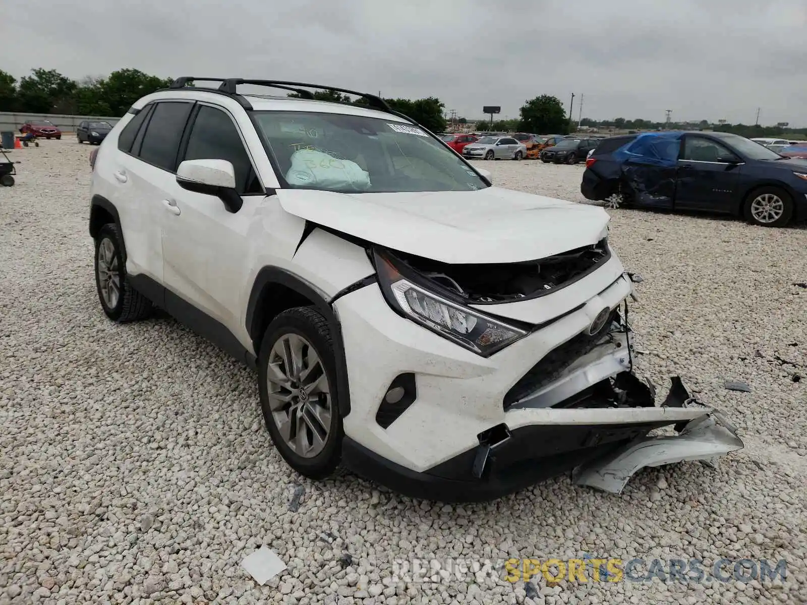 1 Photograph of a damaged car JTMC1RFV3KD511814 TOYOTA RAV4 2019