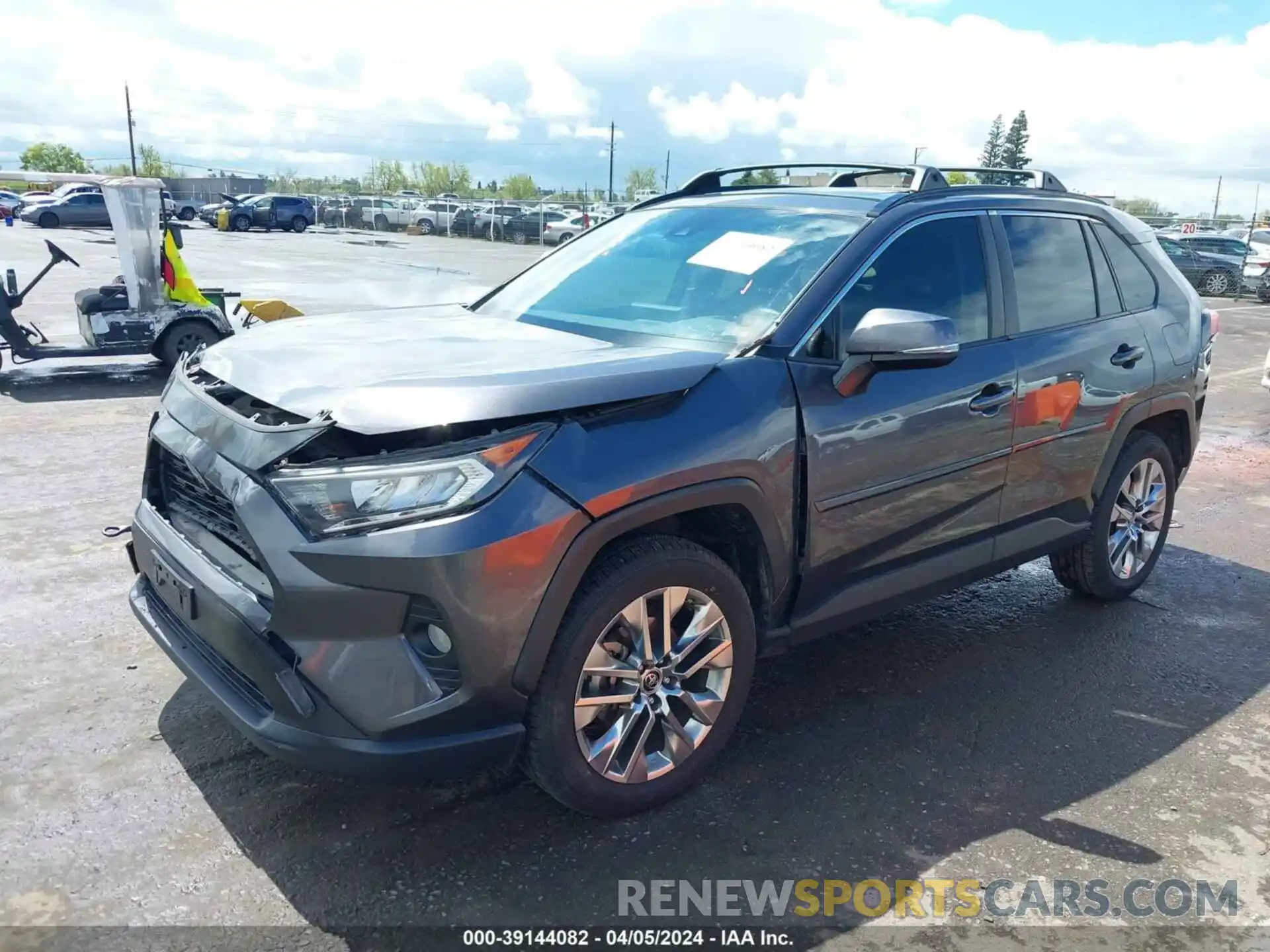 2 Фотография поврежденного автомобиля JTMC1RFV3KJ014229 TOYOTA RAV4 2019