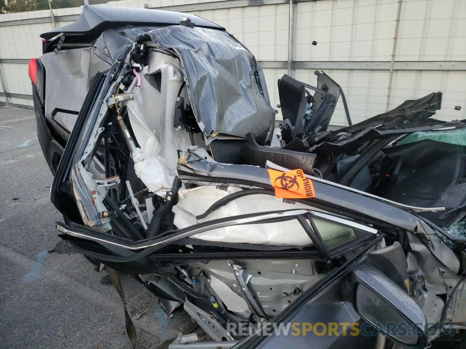 9 Photograph of a damaged car JTMC1RFV4KD018501 TOYOTA RAV4 2019