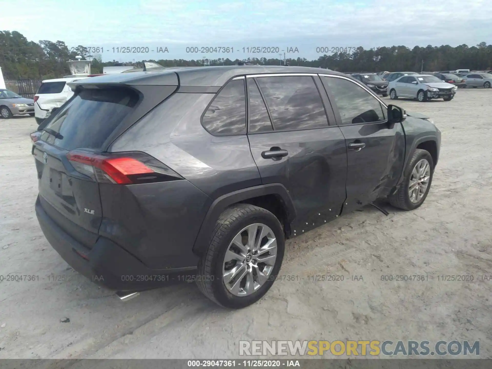 4 Photograph of a damaged car JTMC1RFV4KD020703 TOYOTA RAV4 2019