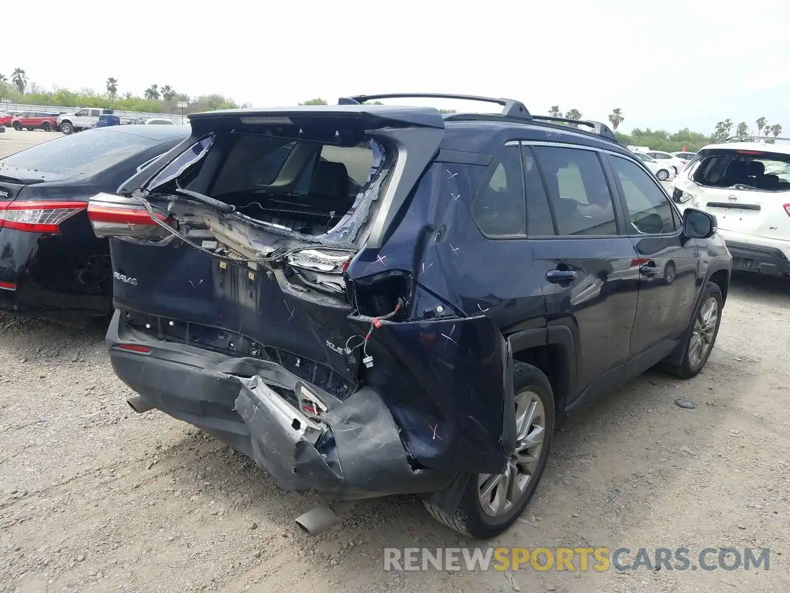 4 Photograph of a damaged car JTMC1RFV4KD024122 TOYOTA RAV4 2019