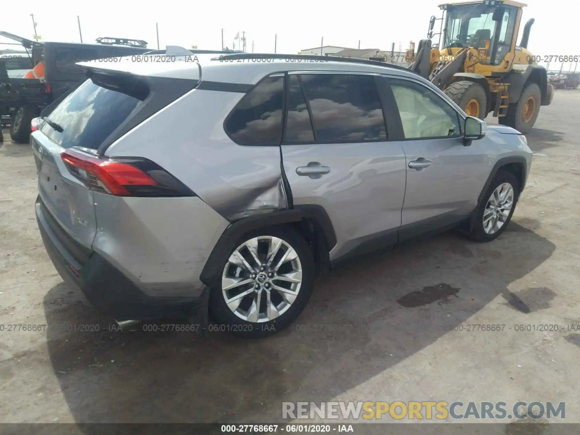 4 Photograph of a damaged car JTMC1RFV4KD025609 TOYOTA RAV4 2019