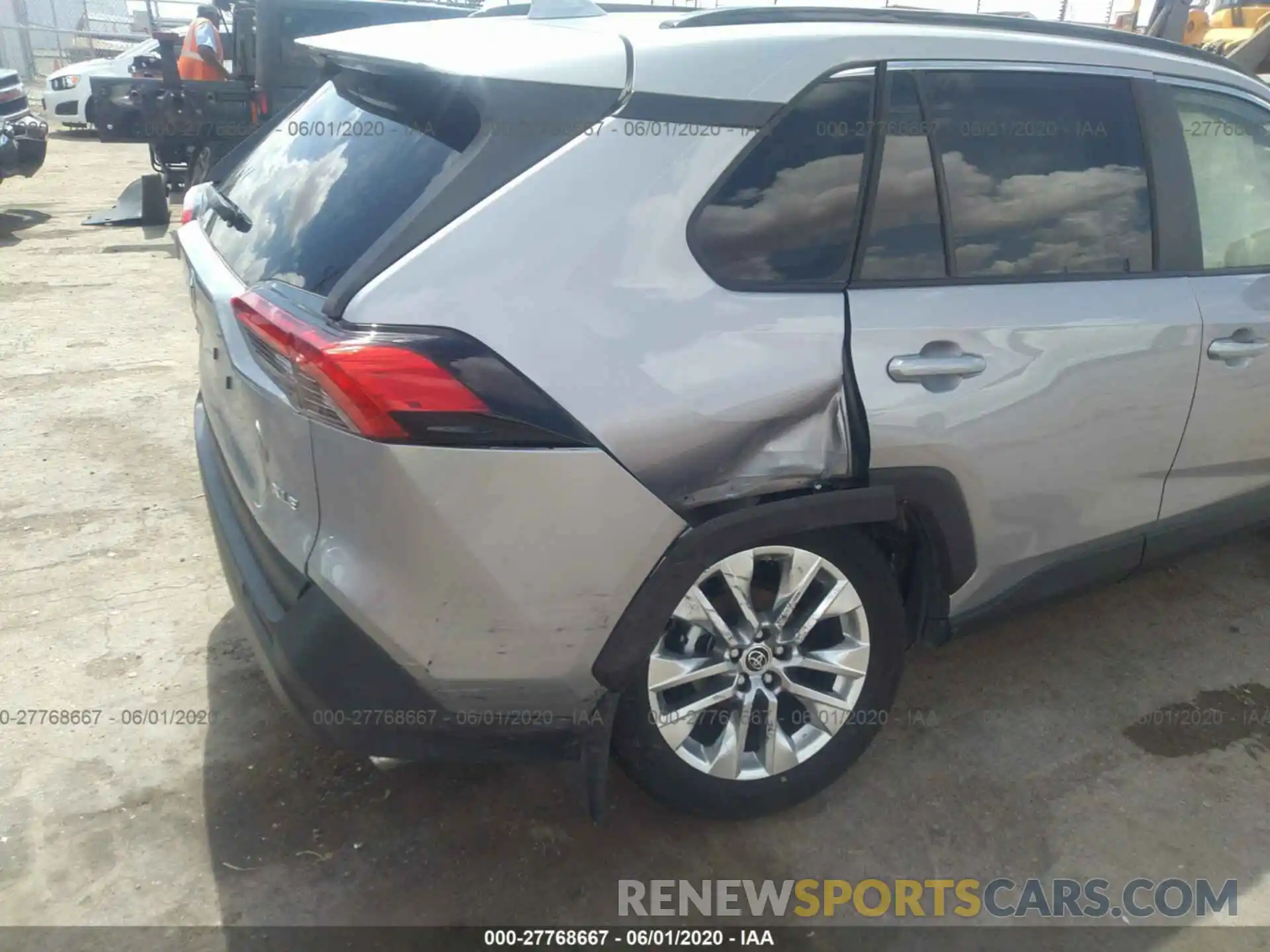 6 Photograph of a damaged car JTMC1RFV4KD025609 TOYOTA RAV4 2019