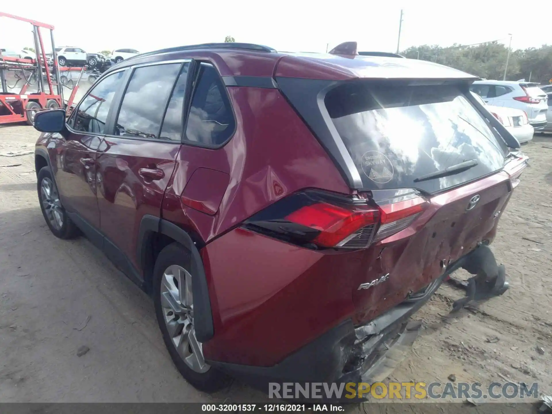 3 Photograph of a damaged car JTMC1RFV4KD026338 TOYOTA RAV4 2019