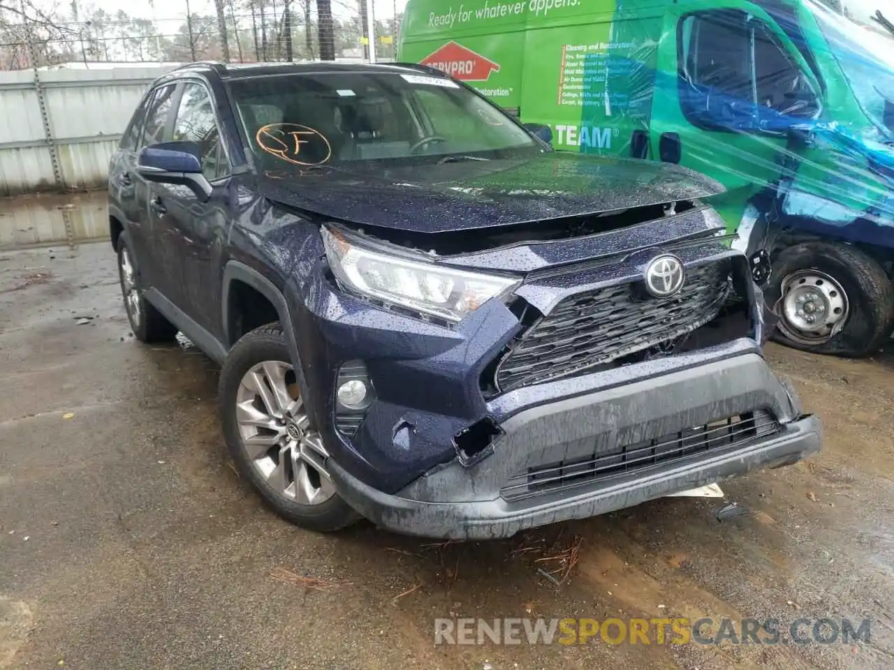 1 Photograph of a damaged car JTMC1RFV4KD036321 TOYOTA RAV4 2019