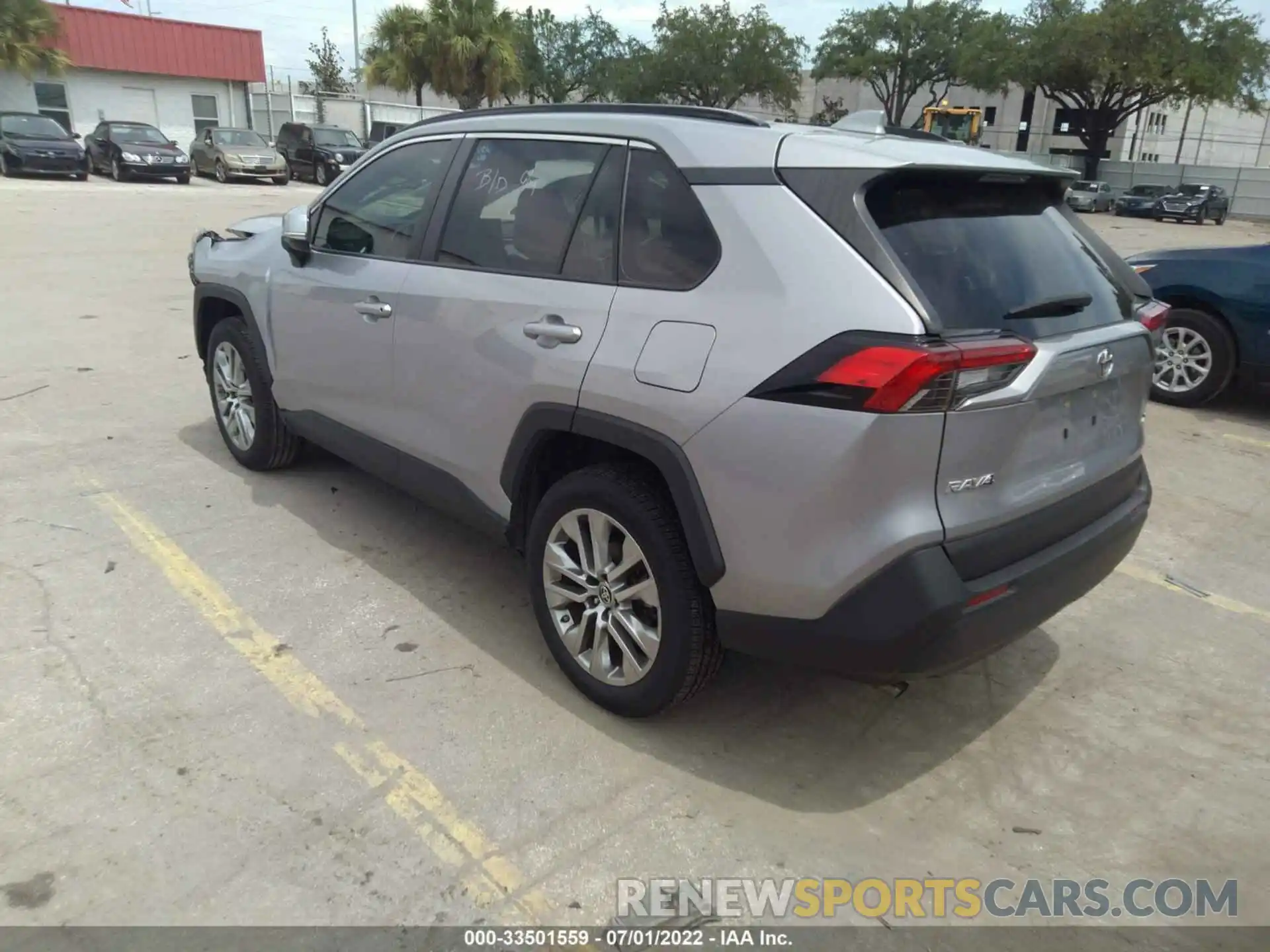 3 Photograph of a damaged car JTMC1RFV4KD040899 TOYOTA RAV4 2019