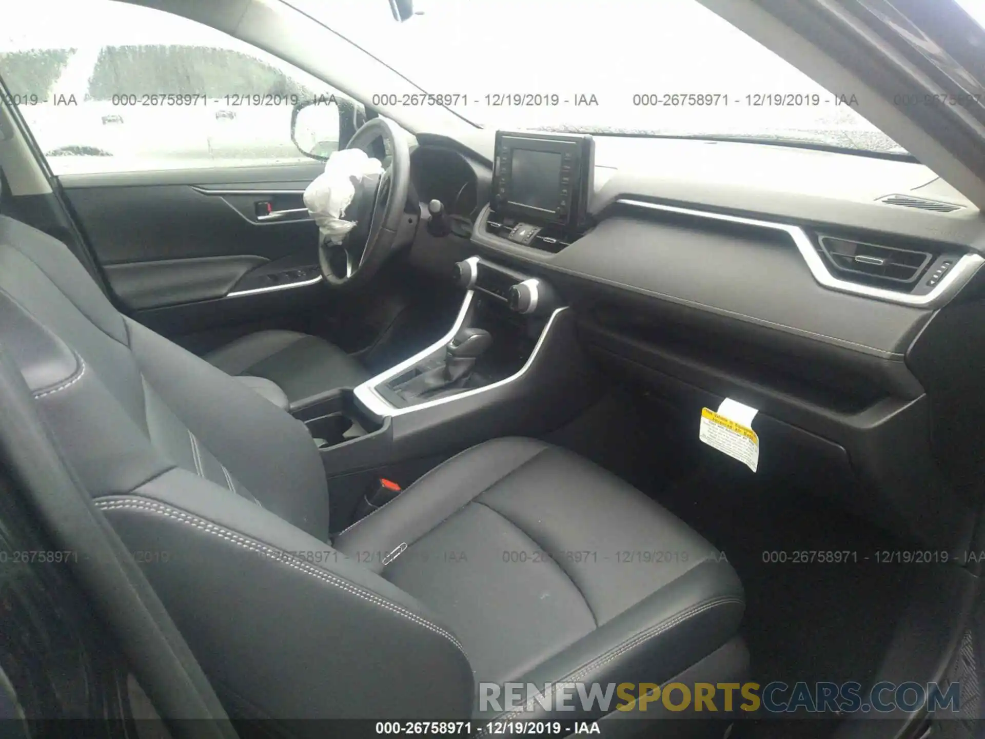 5 Фотография поврежденного автомобиля JTMC1RFV4KD504726 TOYOTA RAV4 2019