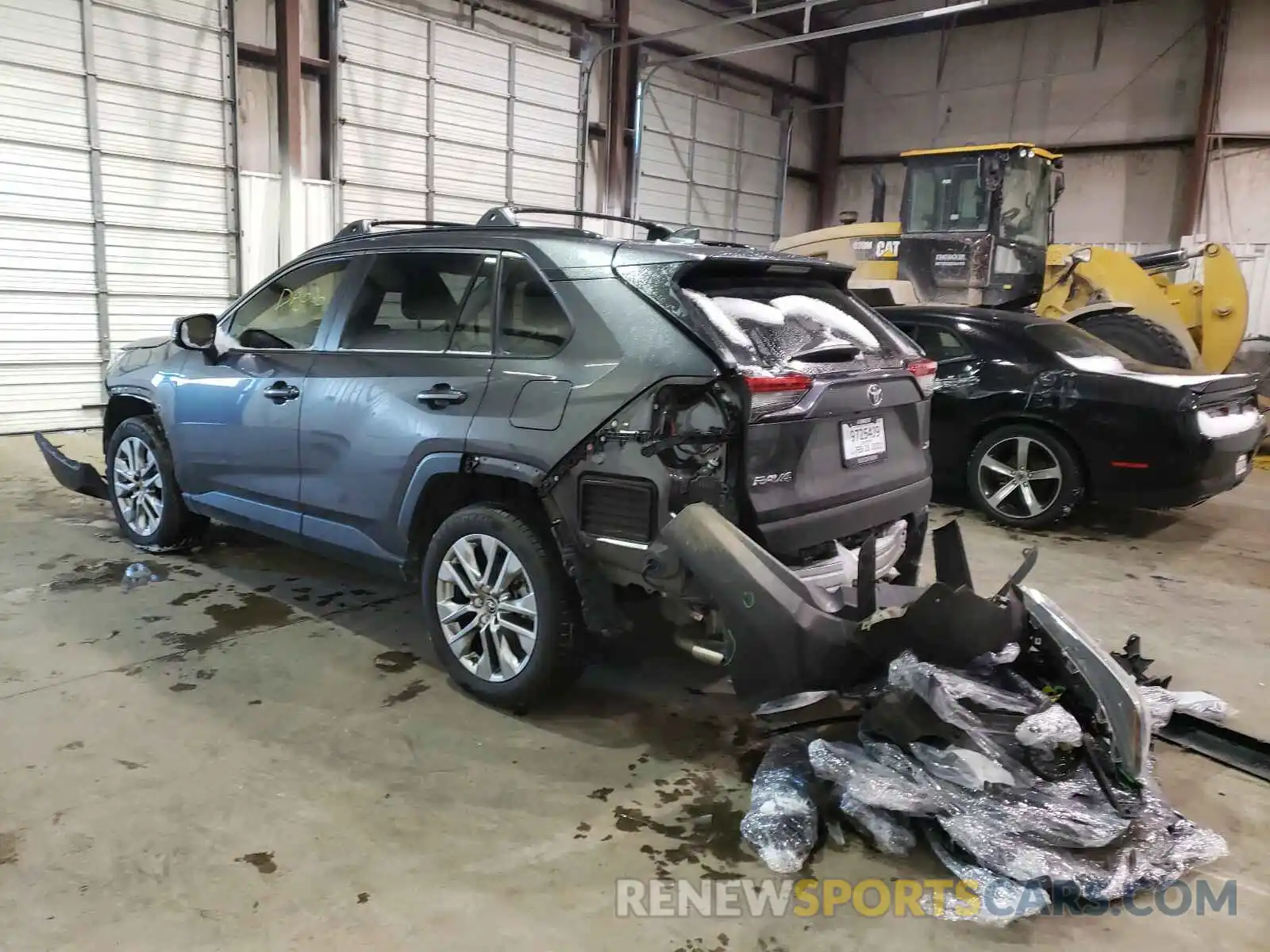 3 Photograph of a damaged car JTMC1RFV4KJ001697 TOYOTA RAV4 2019