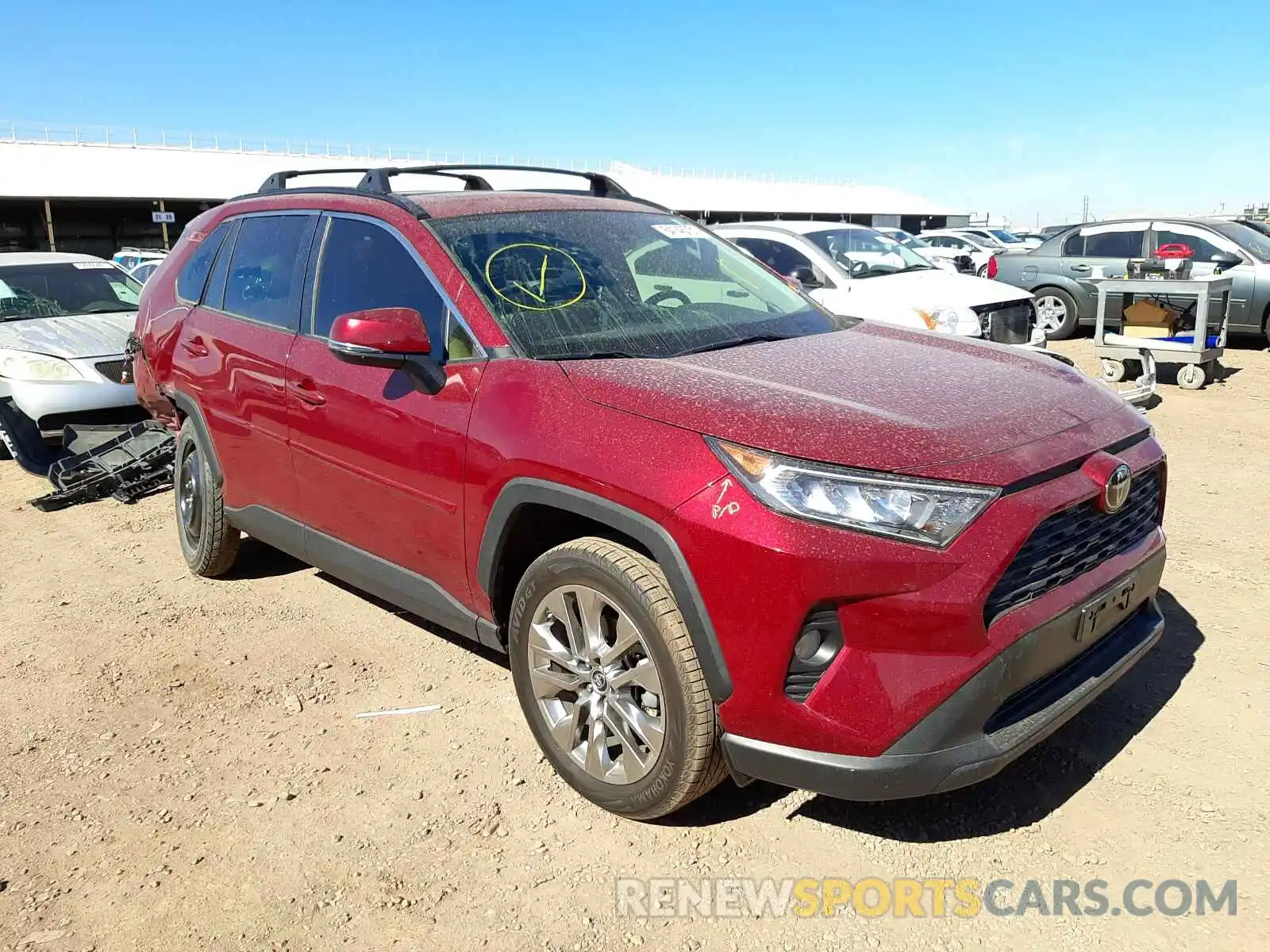 1 Photograph of a damaged car JTMC1RFV4KJ015163 TOYOTA RAV4 2019