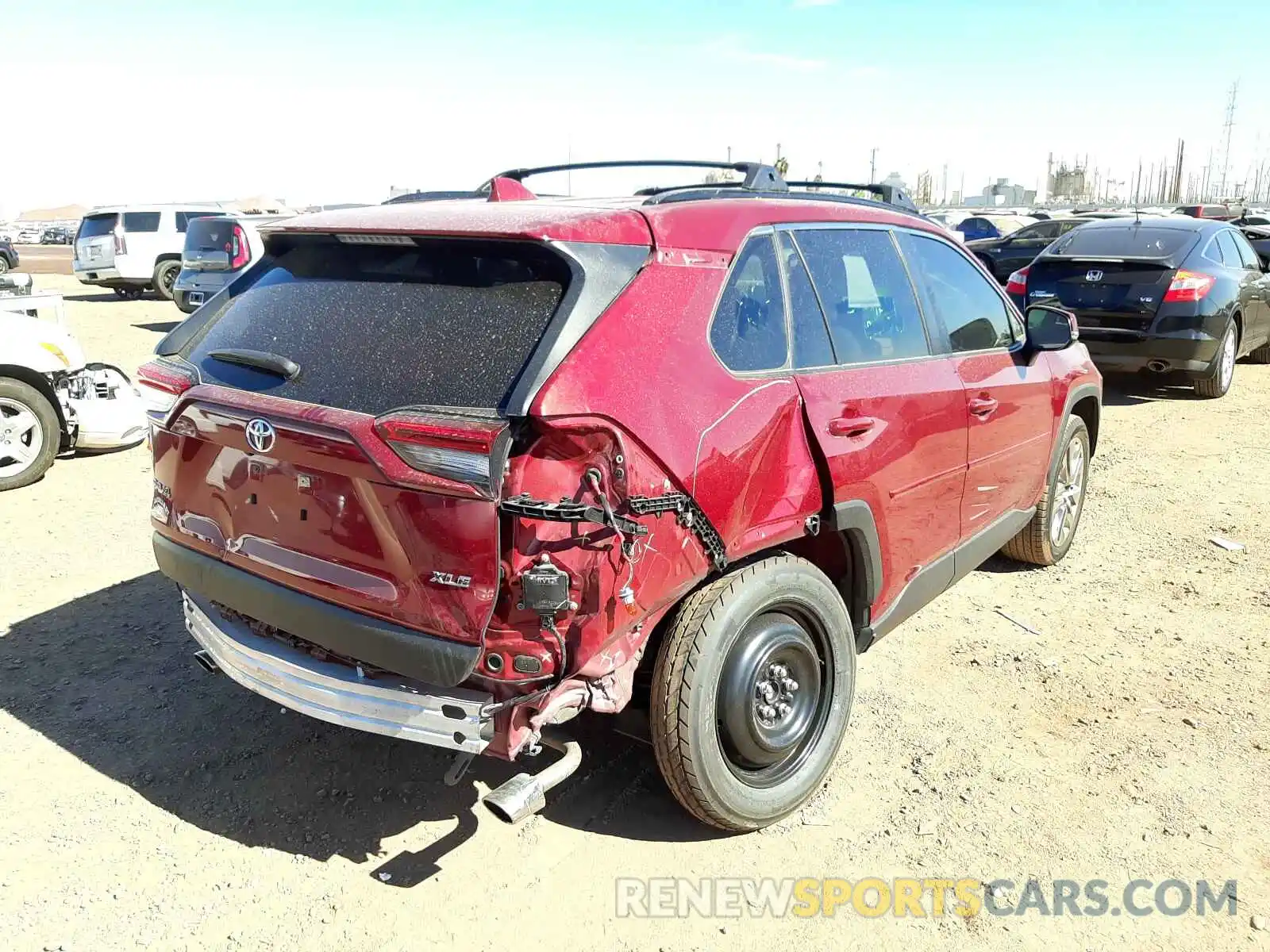 4 Photograph of a damaged car JTMC1RFV4KJ015163 TOYOTA RAV4 2019