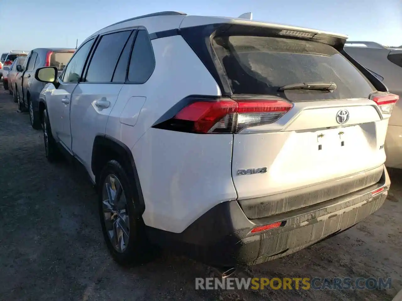 3 Фотография поврежденного автомобиля JTMC1RFV5KD003005 TOYOTA RAV4 2019