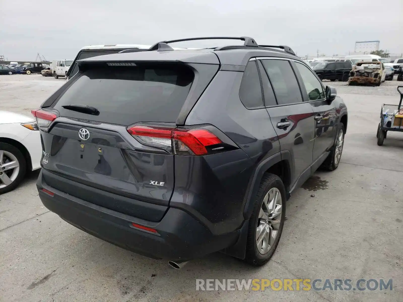 4 Photograph of a damaged car JTMC1RFV5KD009970 TOYOTA RAV4 2019