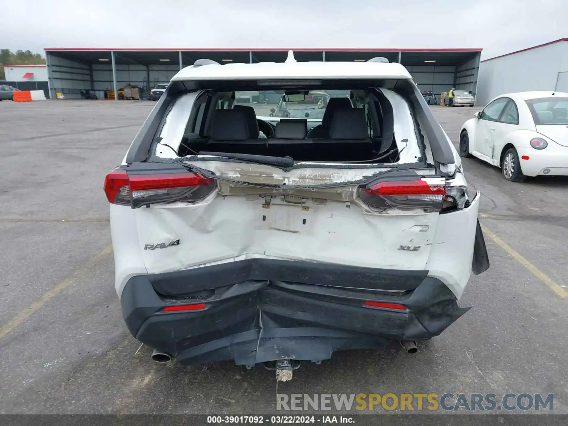 16 Photograph of a damaged car JTMC1RFV5KD029877 TOYOTA RAV4 2019