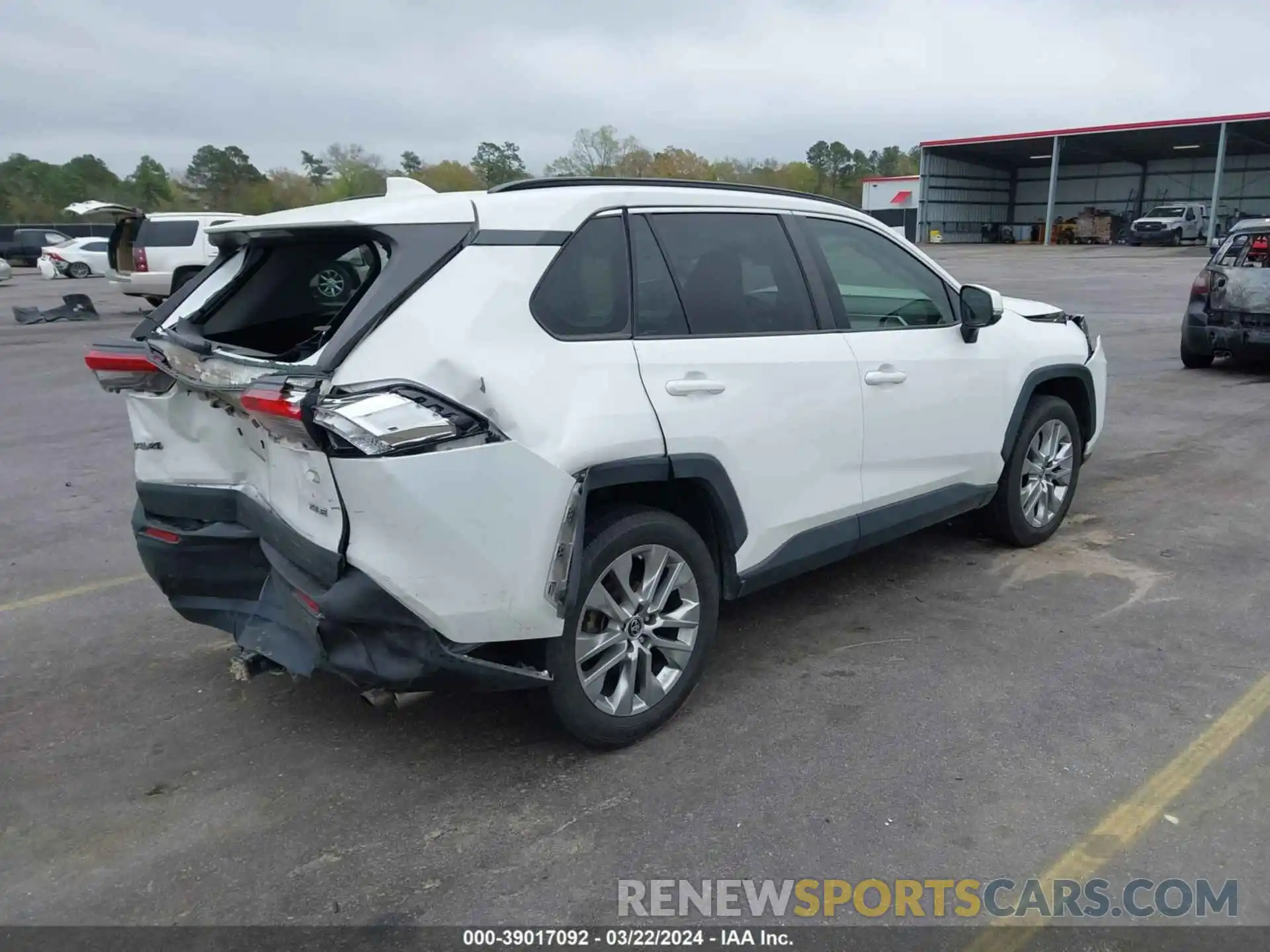 4 Photograph of a damaged car JTMC1RFV5KD029877 TOYOTA RAV4 2019