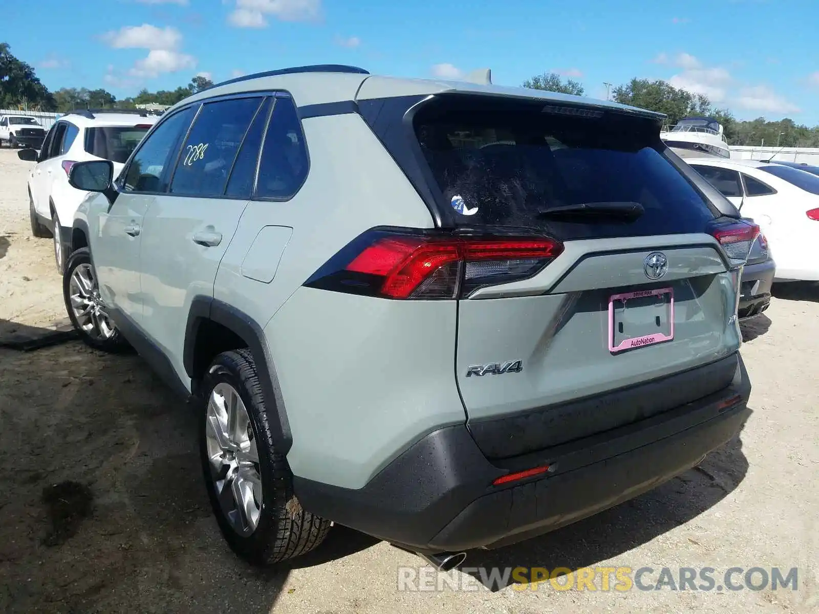 3 Photograph of a damaged car JTMC1RFV5KD037557 TOYOTA RAV4 2019