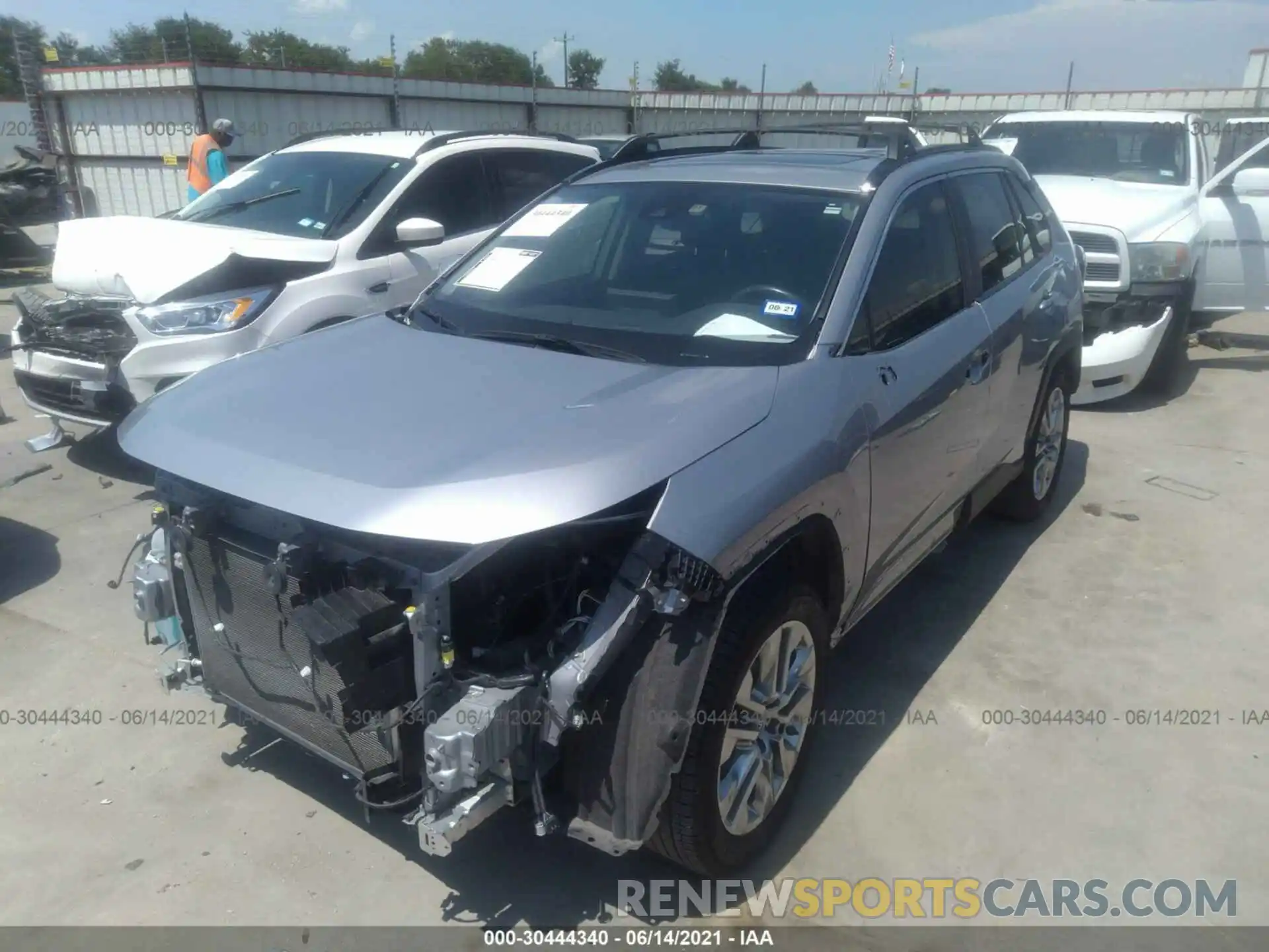 2 Photograph of a damaged car JTMC1RFV5KD502175 TOYOTA RAV4 2019