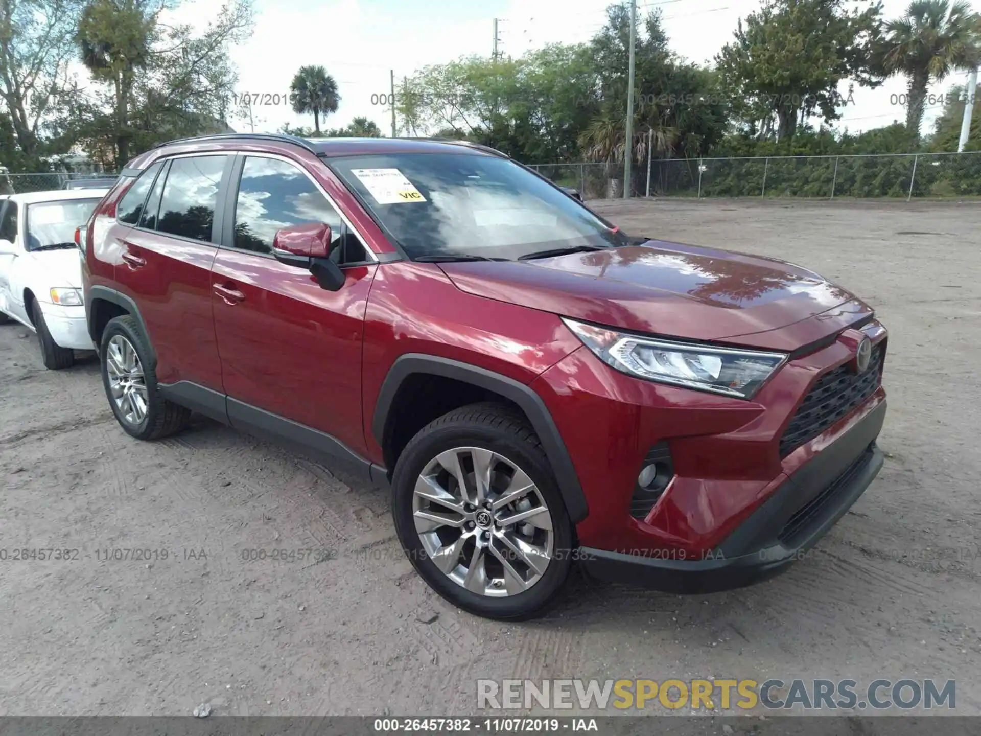 1 Photograph of a damaged car JTMC1RFV5KD504914 TOYOTA RAV4 2019