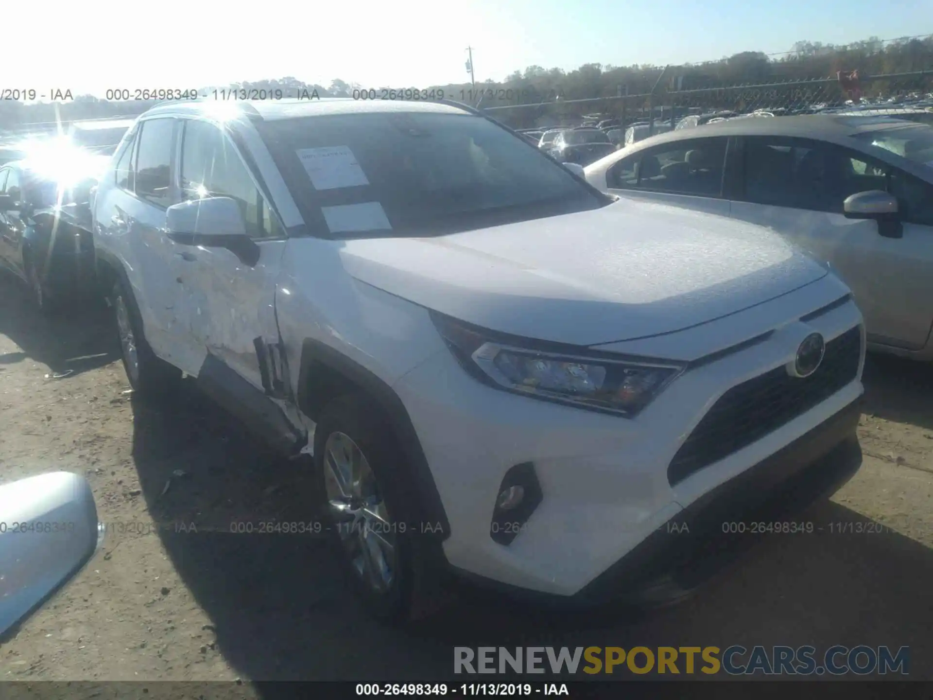 1 Photograph of a damaged car JTMC1RFV5KD516867 TOYOTA RAV4 2019