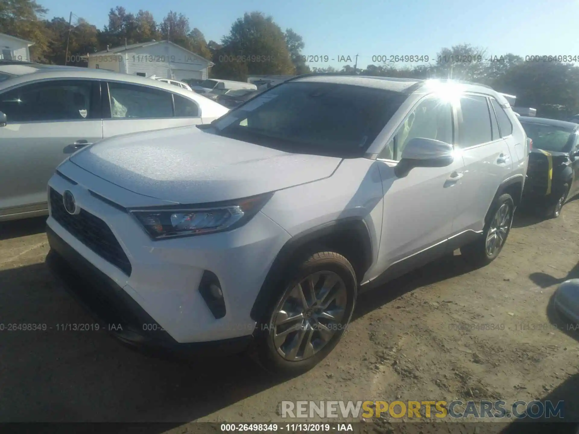 2 Фотография поврежденного автомобиля JTMC1RFV5KD516867 TOYOTA RAV4 2019