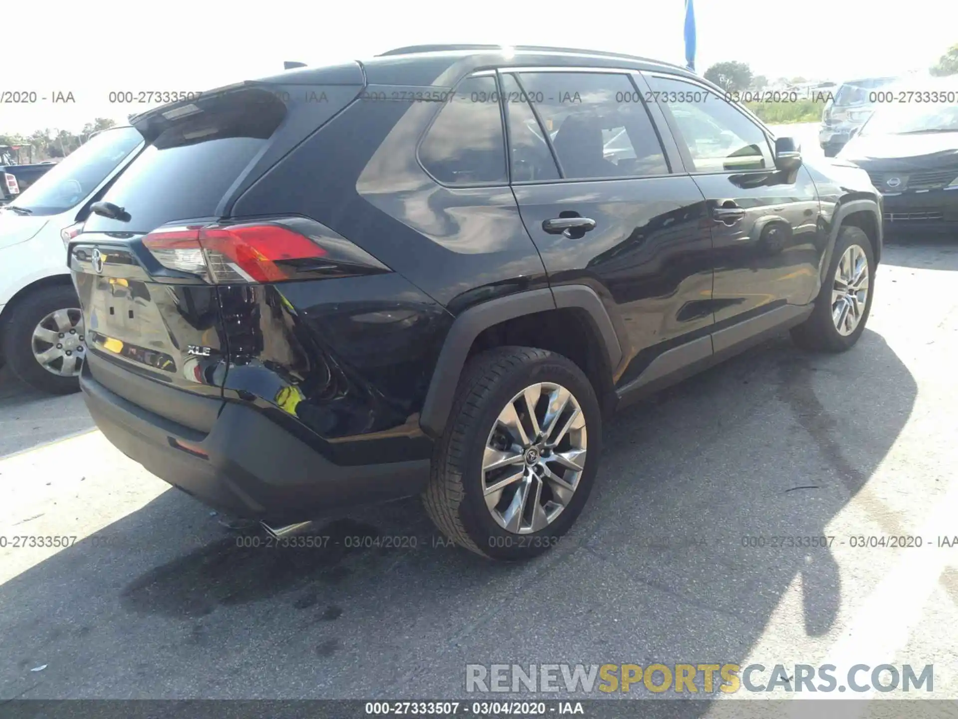 4 Photograph of a damaged car JTMC1RFV6KD017477 TOYOTA RAV4 2019